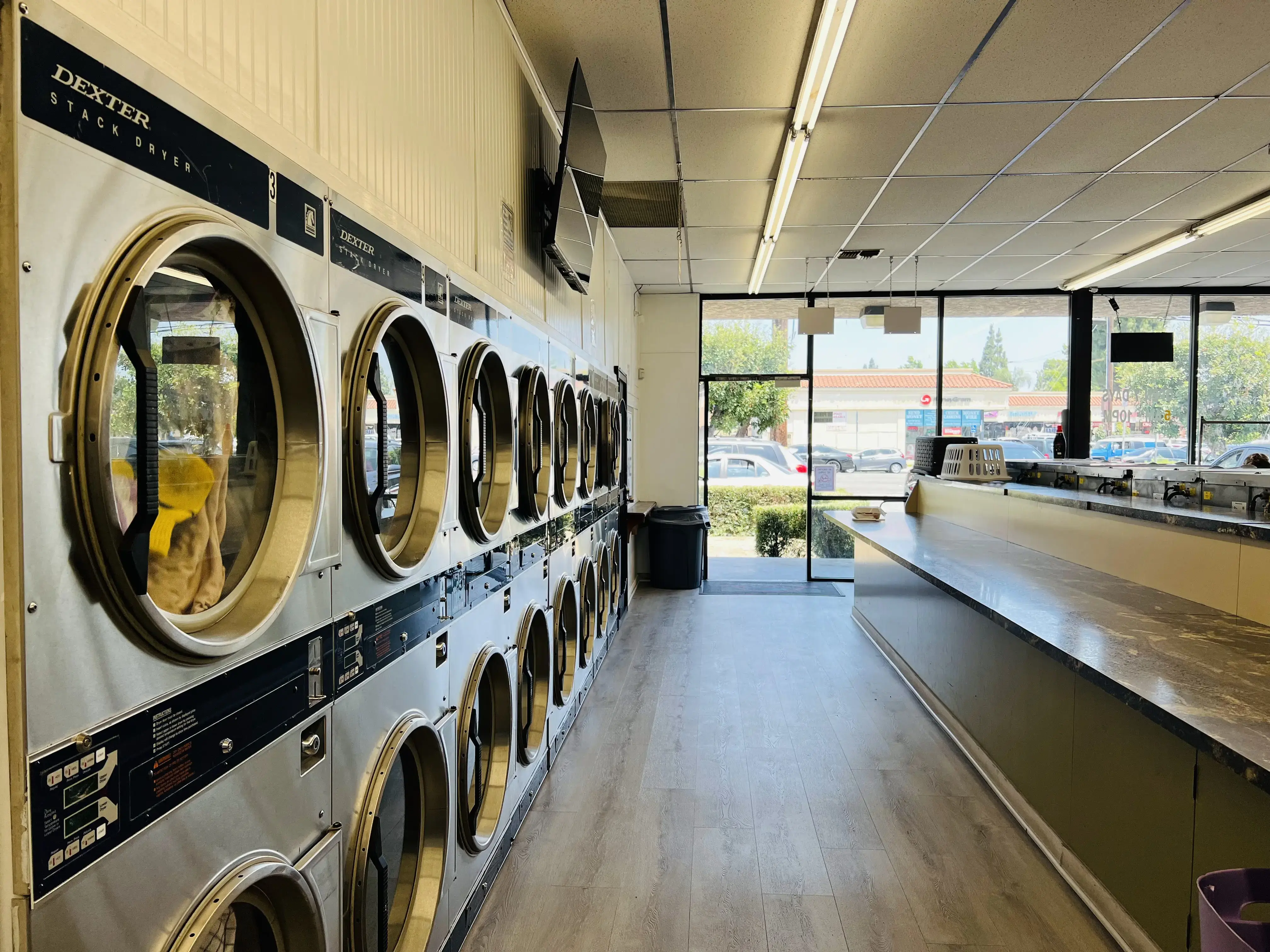 LaunderLand Coin Op Laundry location