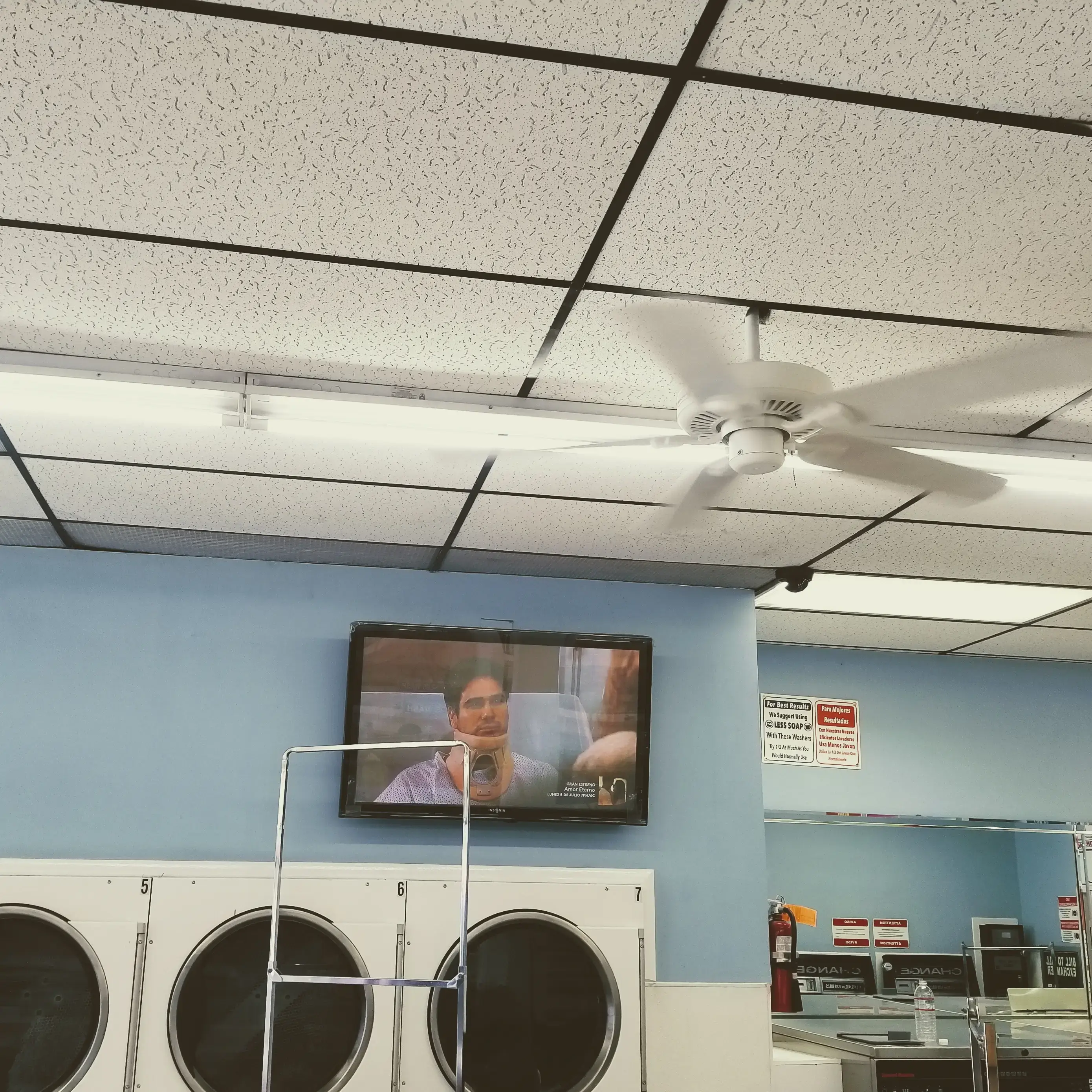 Launderland Laundromat & Wash and Fold thumbnail 11