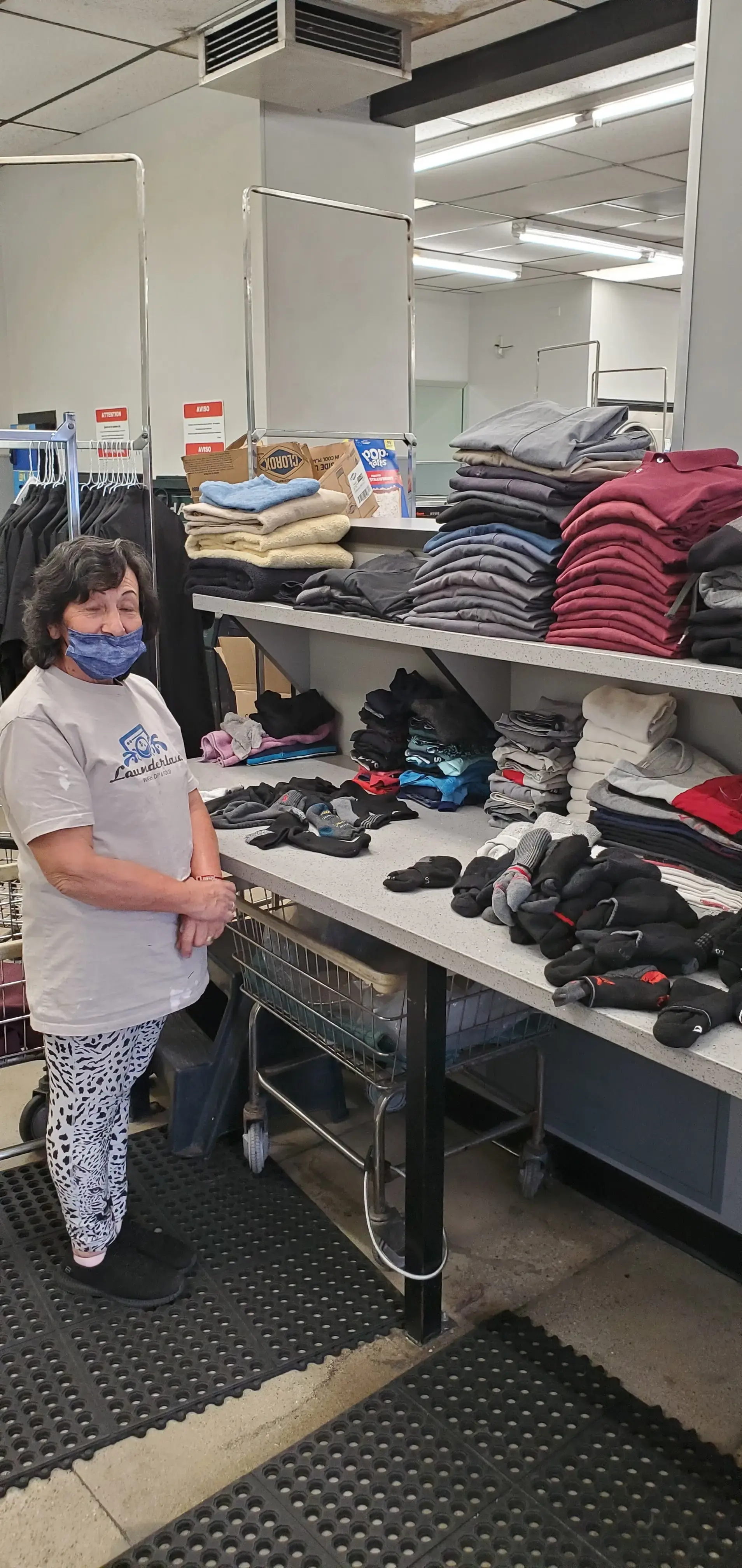 Launderland Laundromat & Wash and Fold thumbnail 17