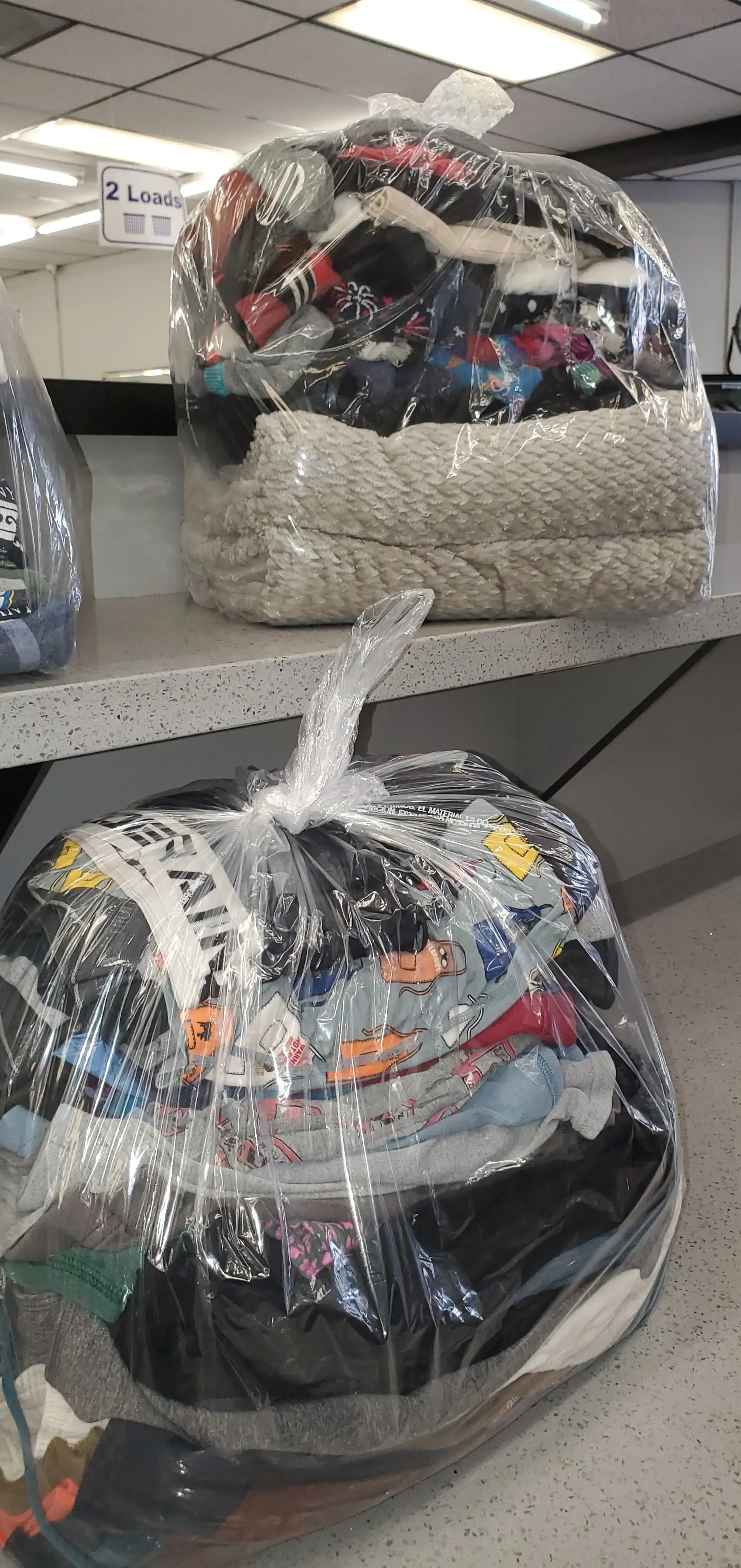 Launderland Laundromat & Wash and Fold - Image 15