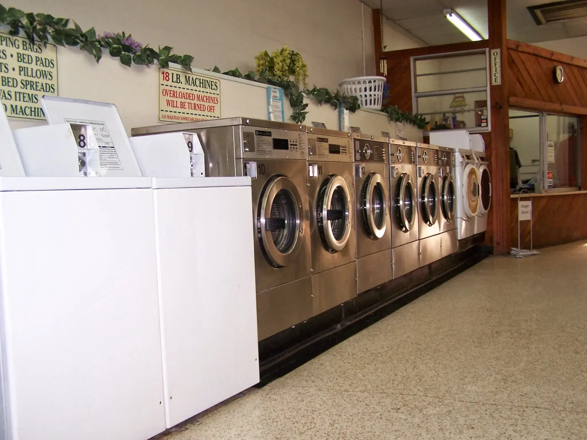 Launderland of Citrus/ Laundry Solutions thumbnail 14