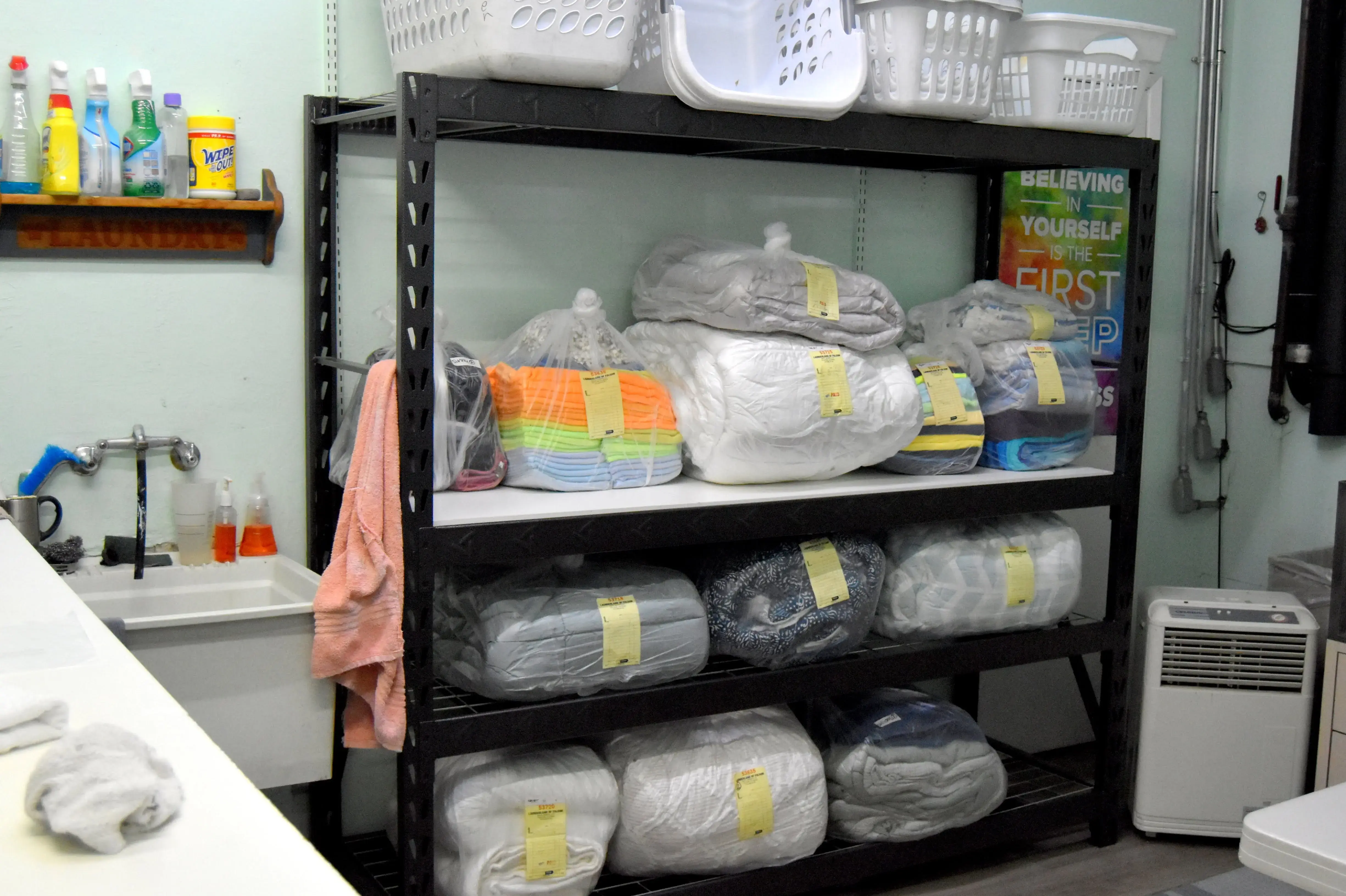 Launderland Of Folsom - Image 9