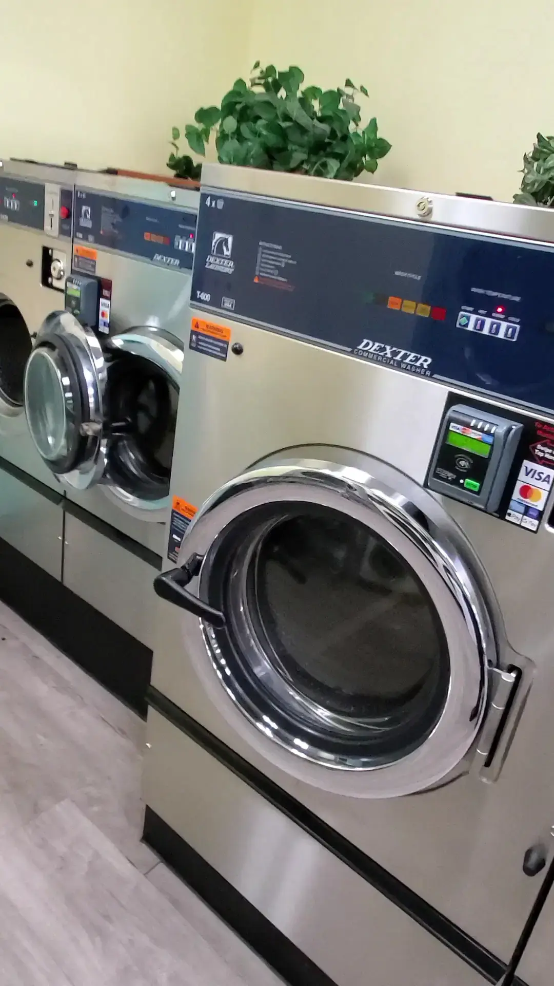 Launderland Of Folsom - Image 2