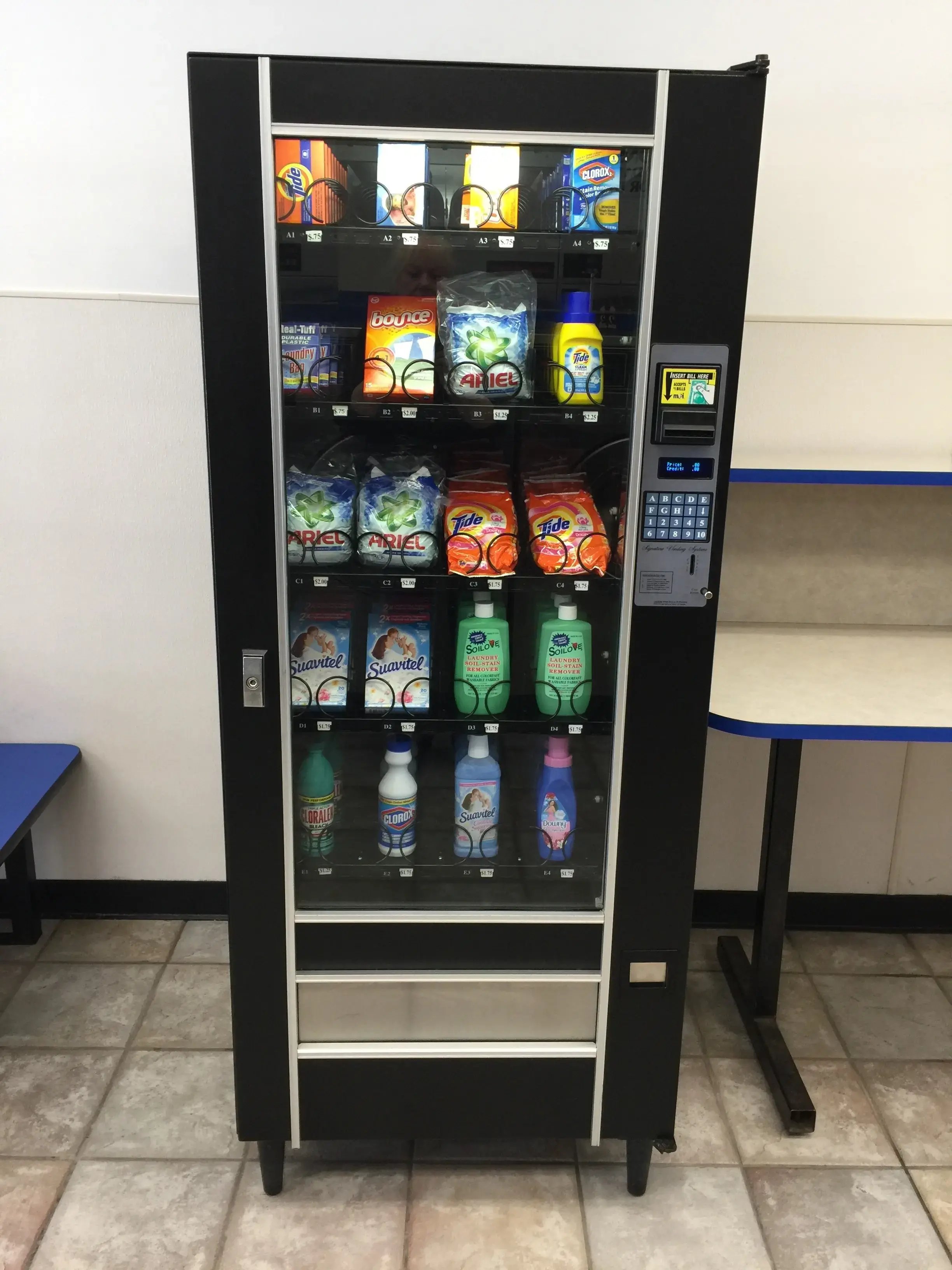 Launderland Port Hueneme thumbnail 2