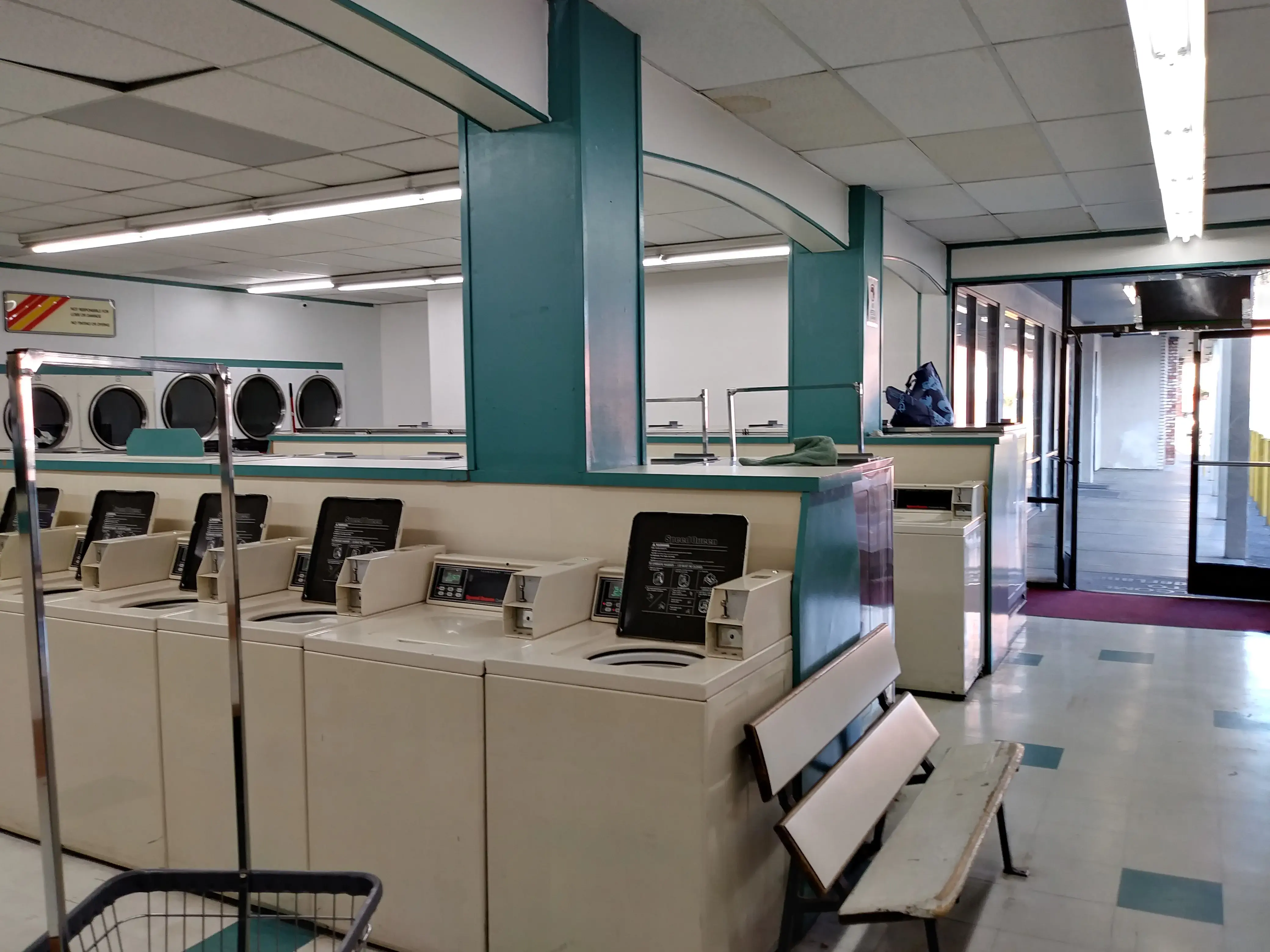 Launderland - Image 11