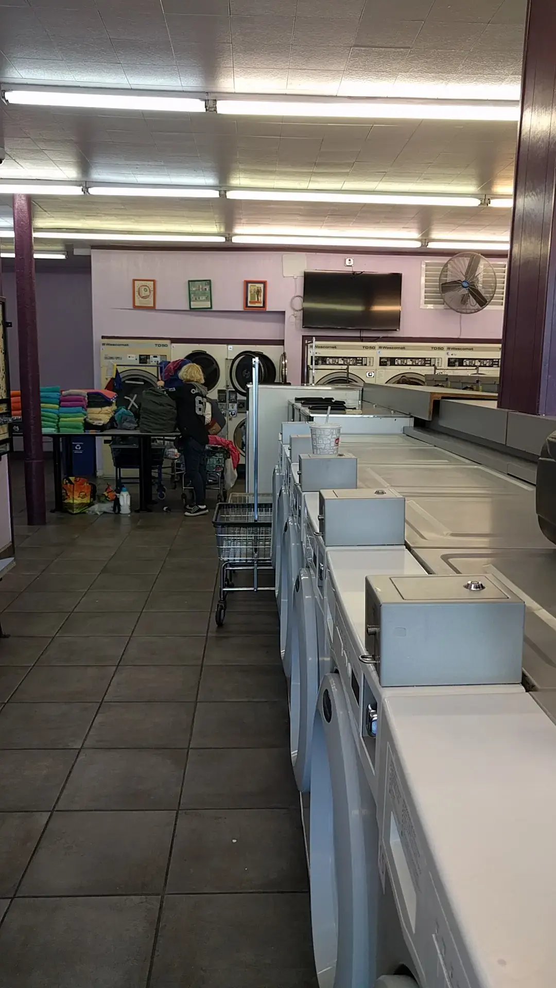 Launderland-The Dry Cleaners - Image 6