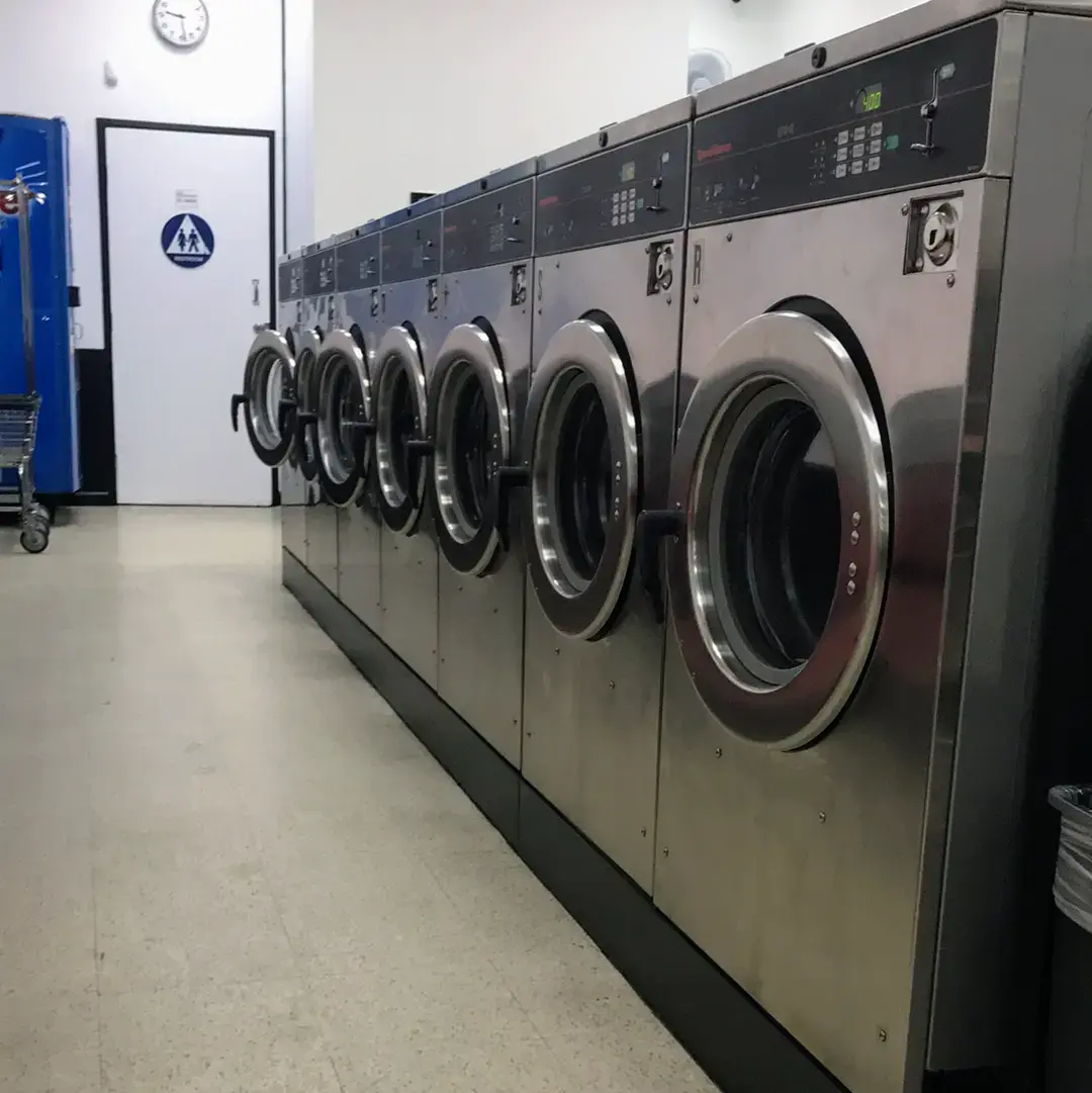 Launderland Vista Park thumbnail 17