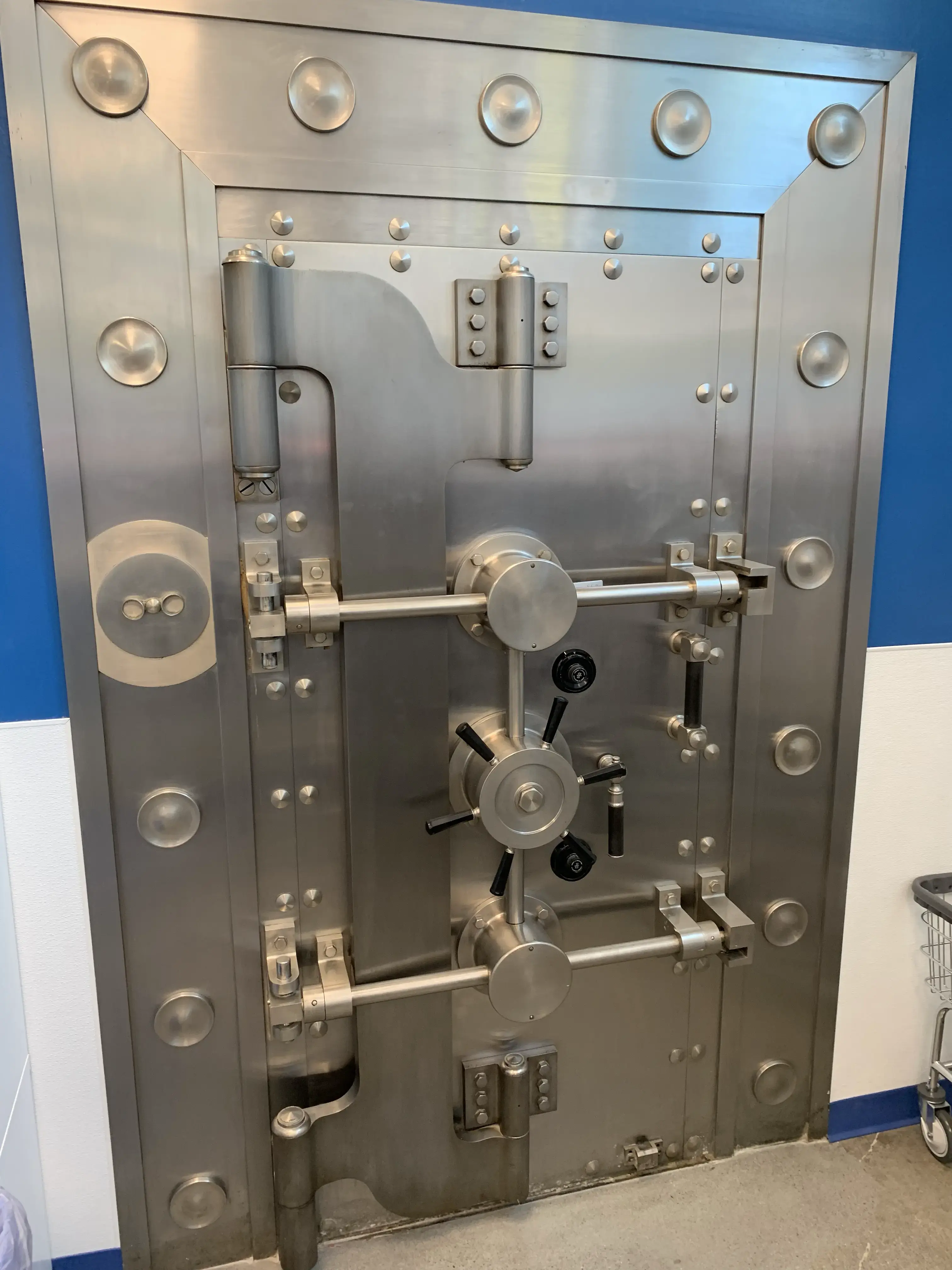 Launderlux thumbnail 4