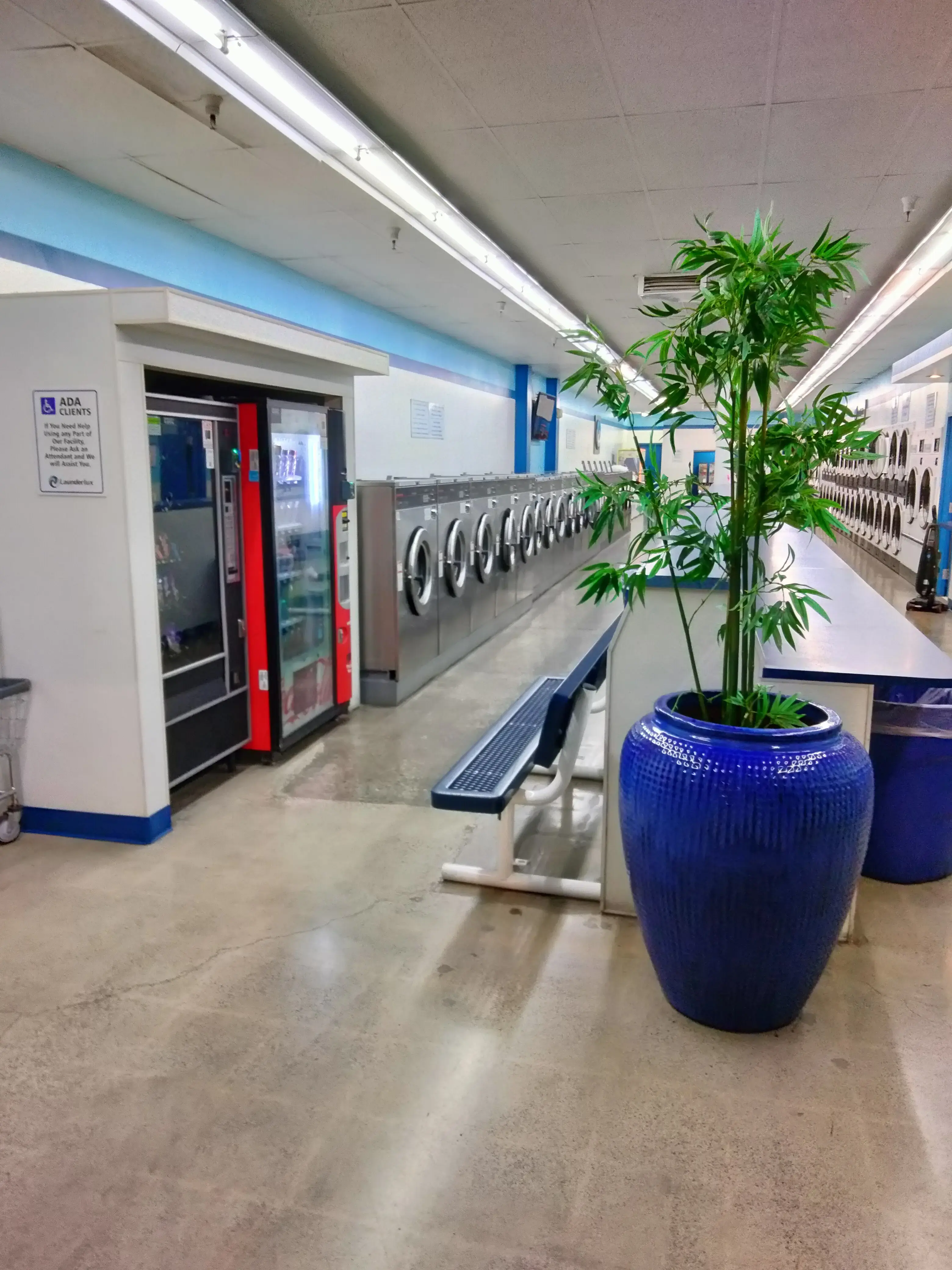 Launderlux thumbnail 1