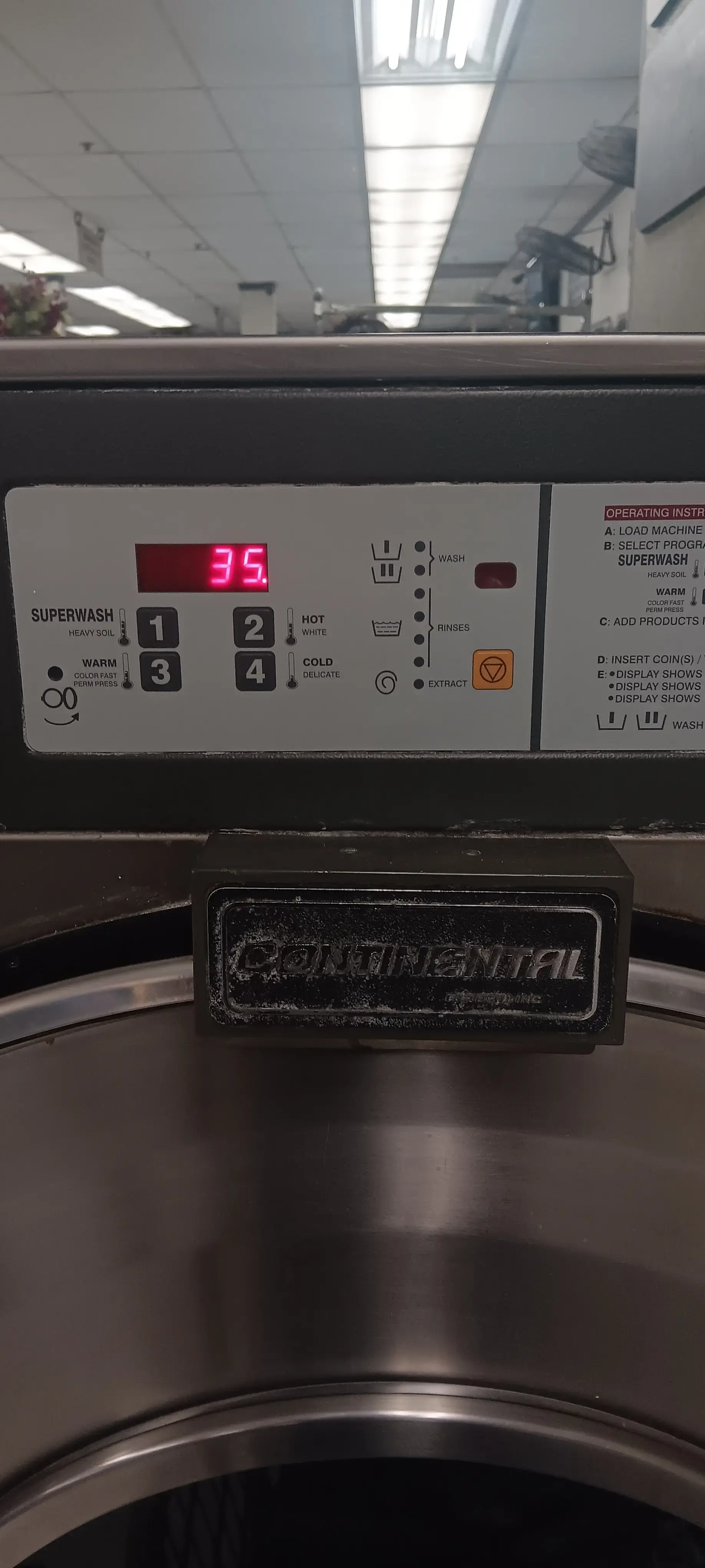 Launderville Coin Laundry - Image 6
