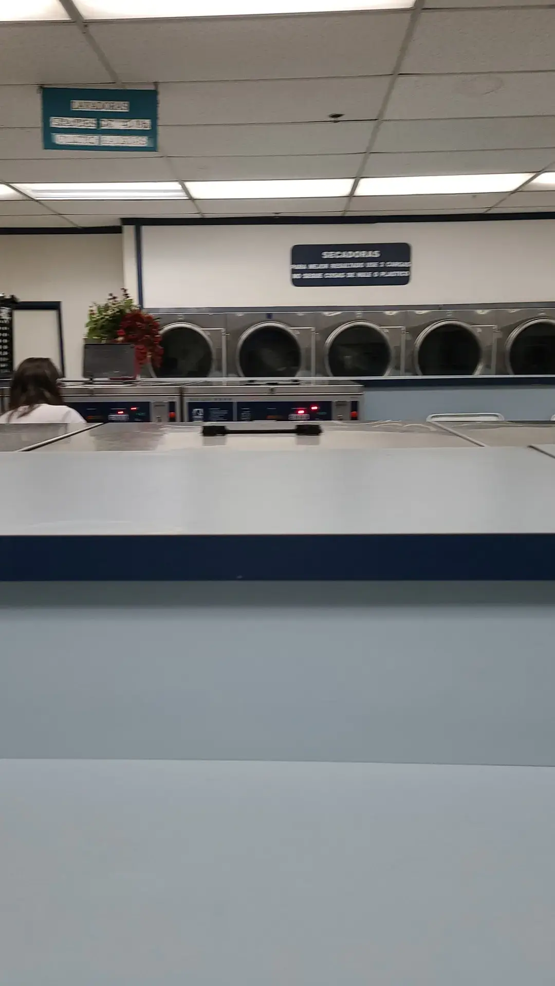 Launderville Coin Laundry thumbnail 5
