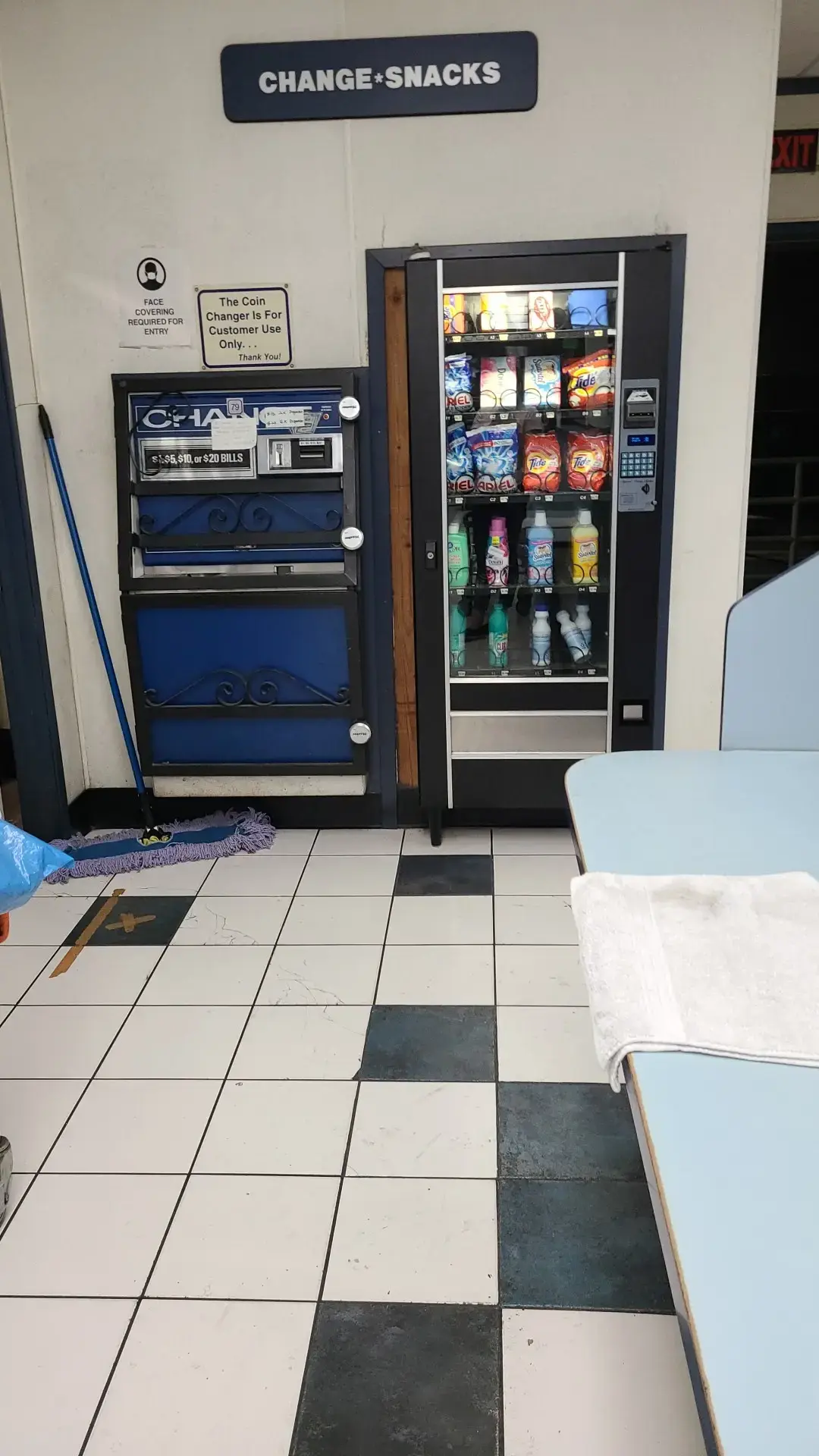 Launderville Coin Laundry - Image 2