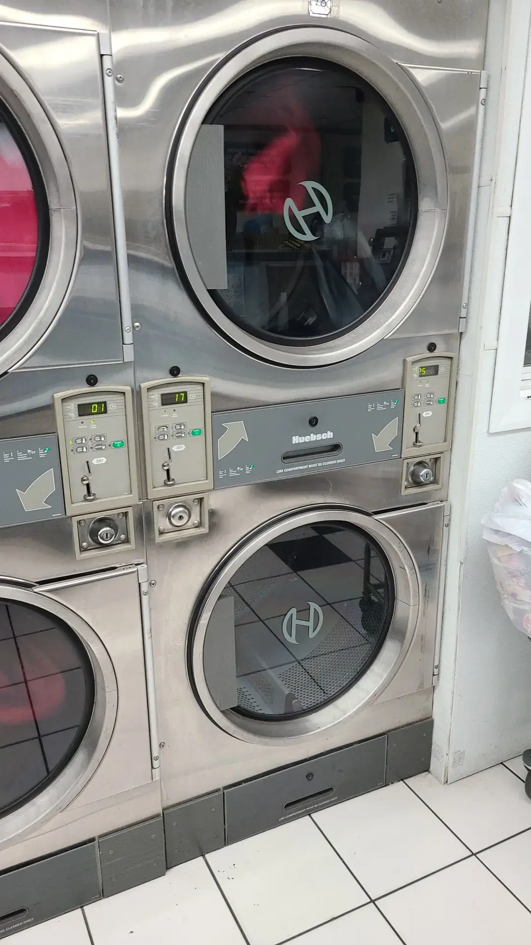 Launderville Coin Laundry thumbnail 4