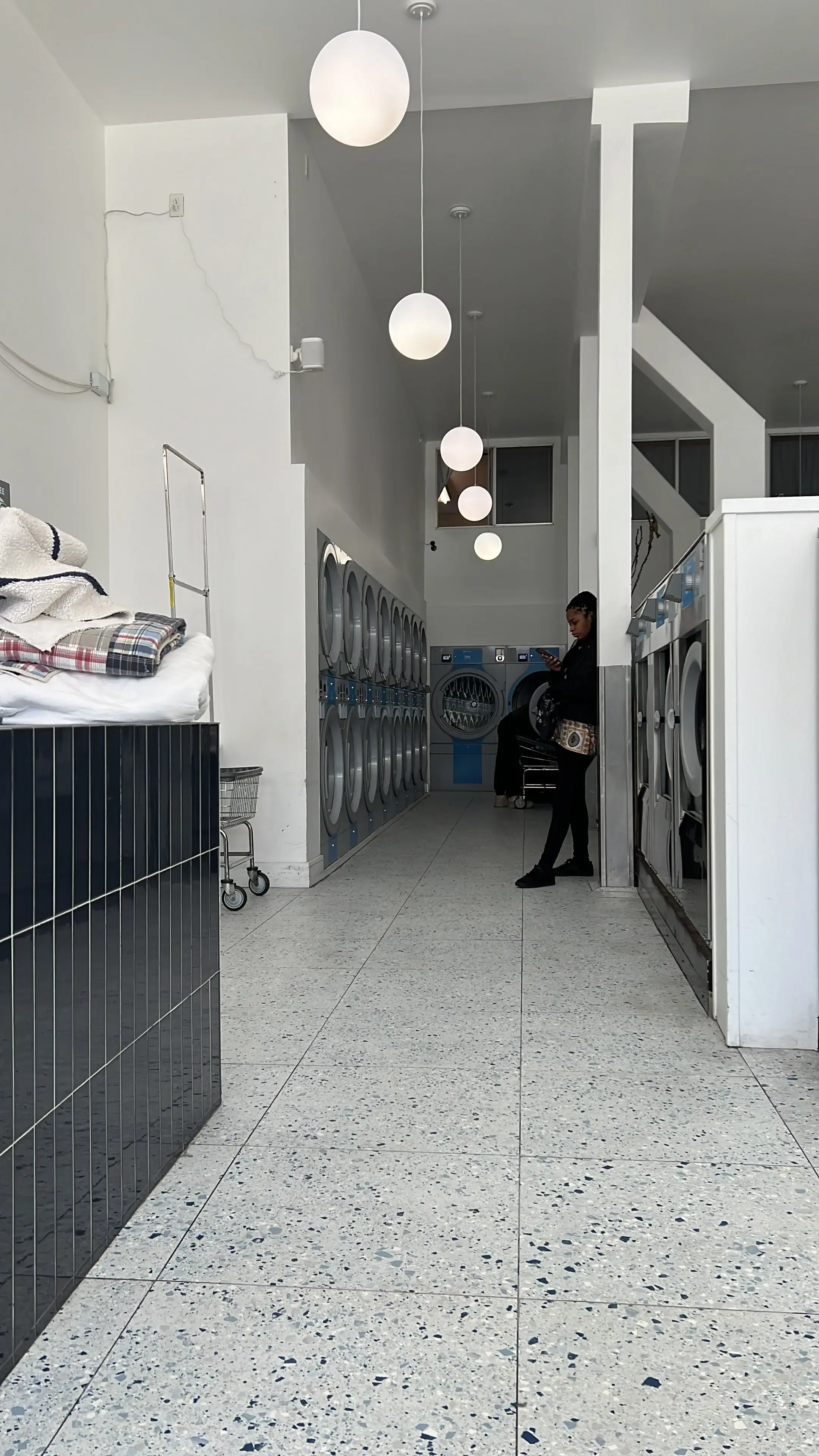 Laundré | Dry Cleaners & Laundromat - Image 7