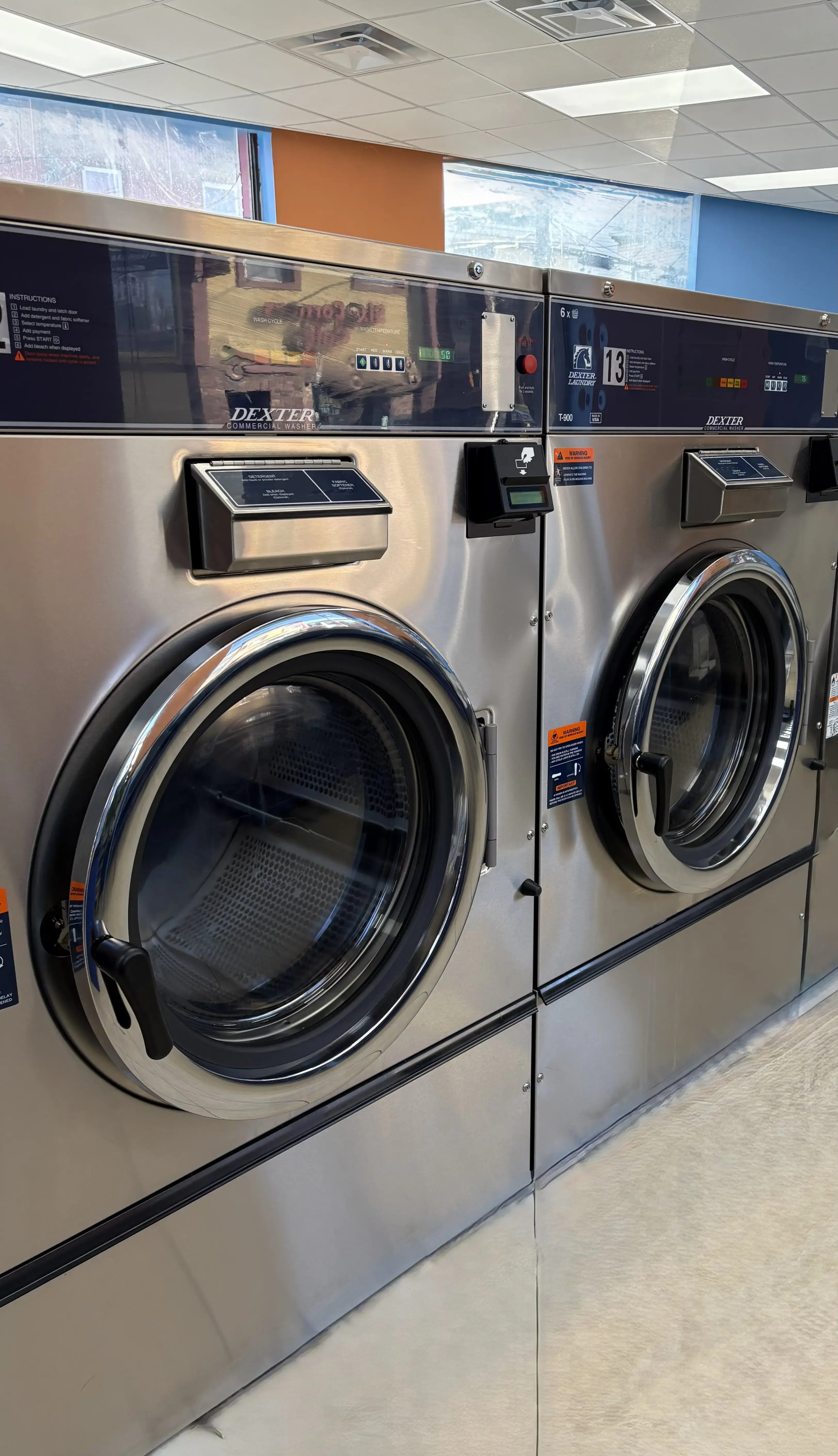 LaundraKing Laundromat thumbnail 15