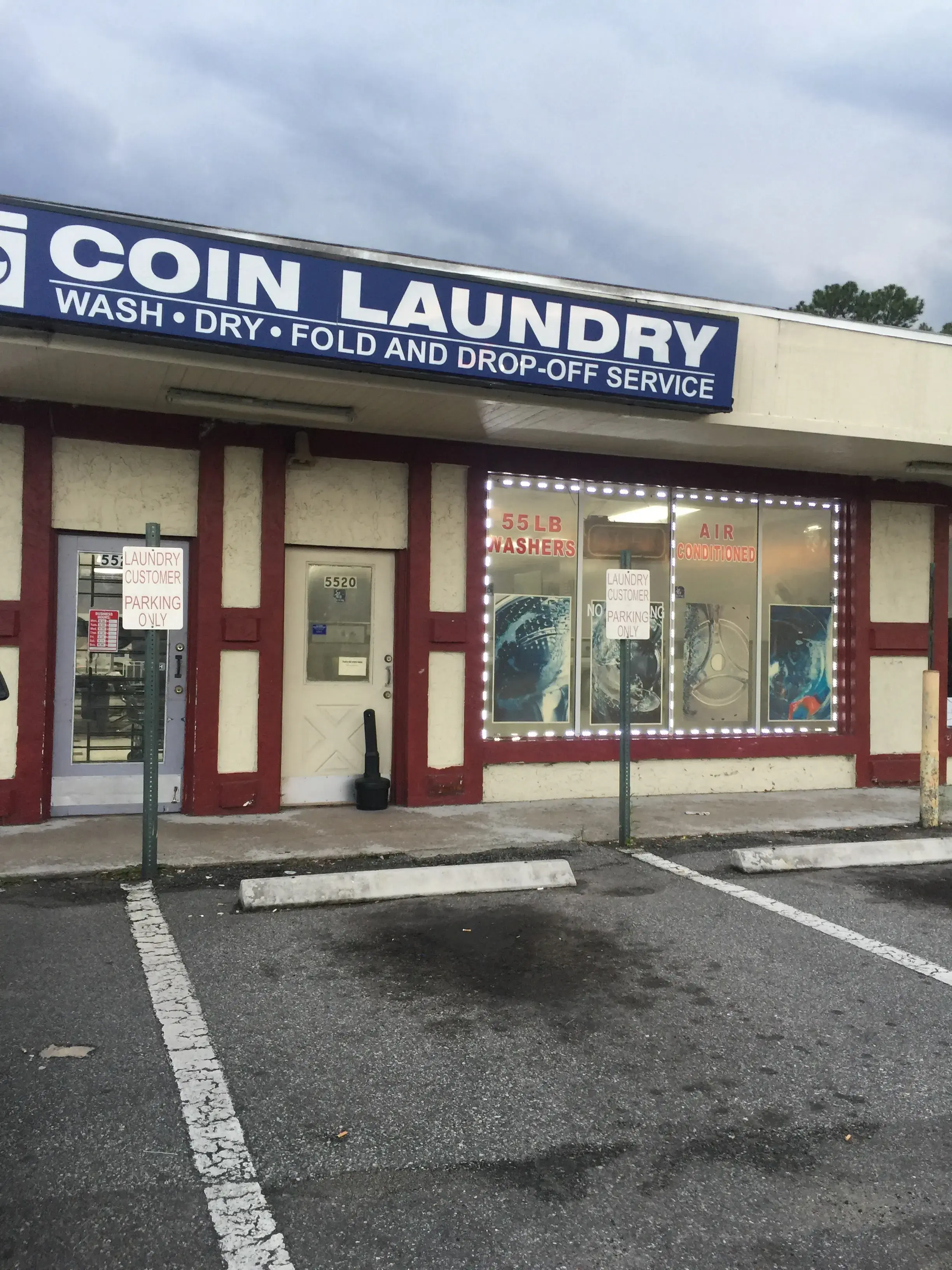 Laundramagic Coin Laundry thumbnail 5