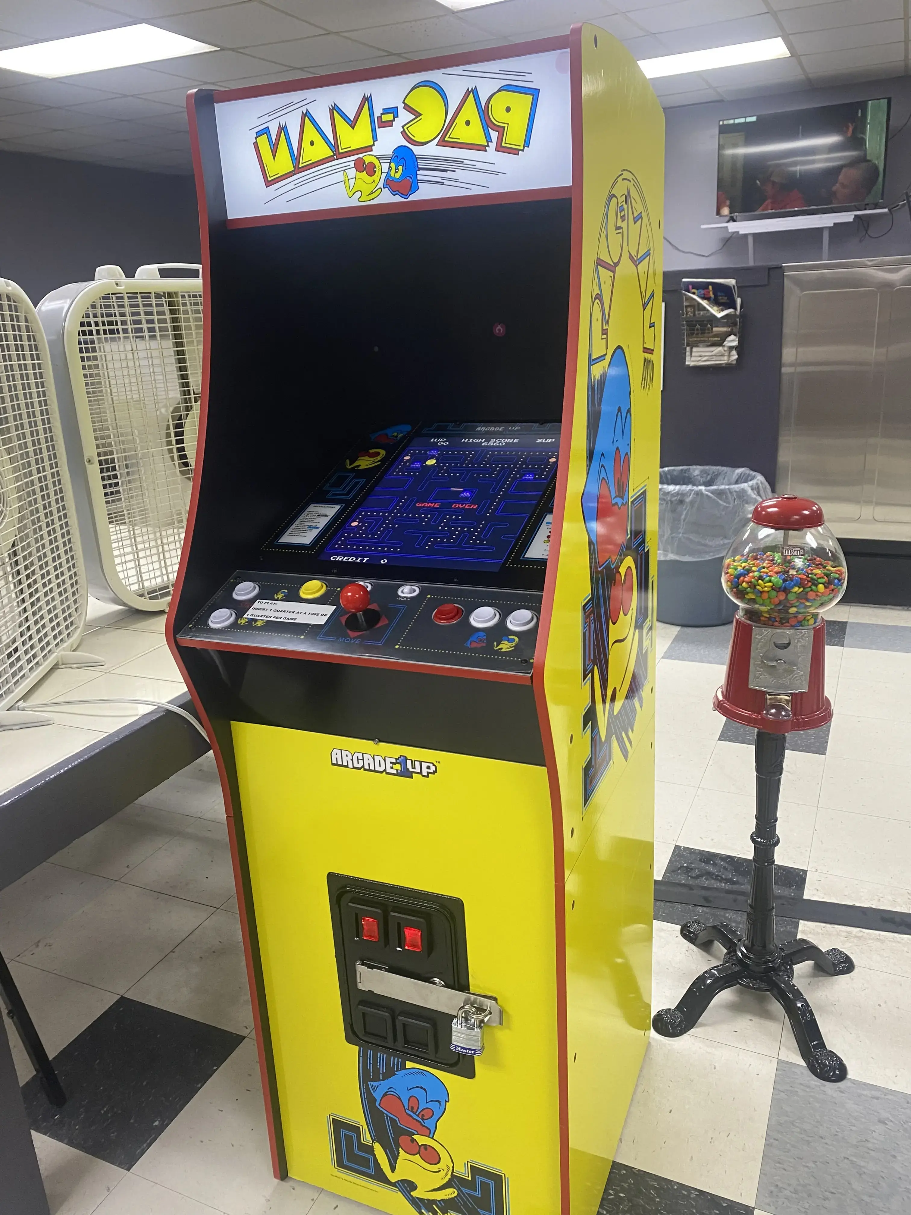 Laundramagic Coin Laundry thumbnail 3