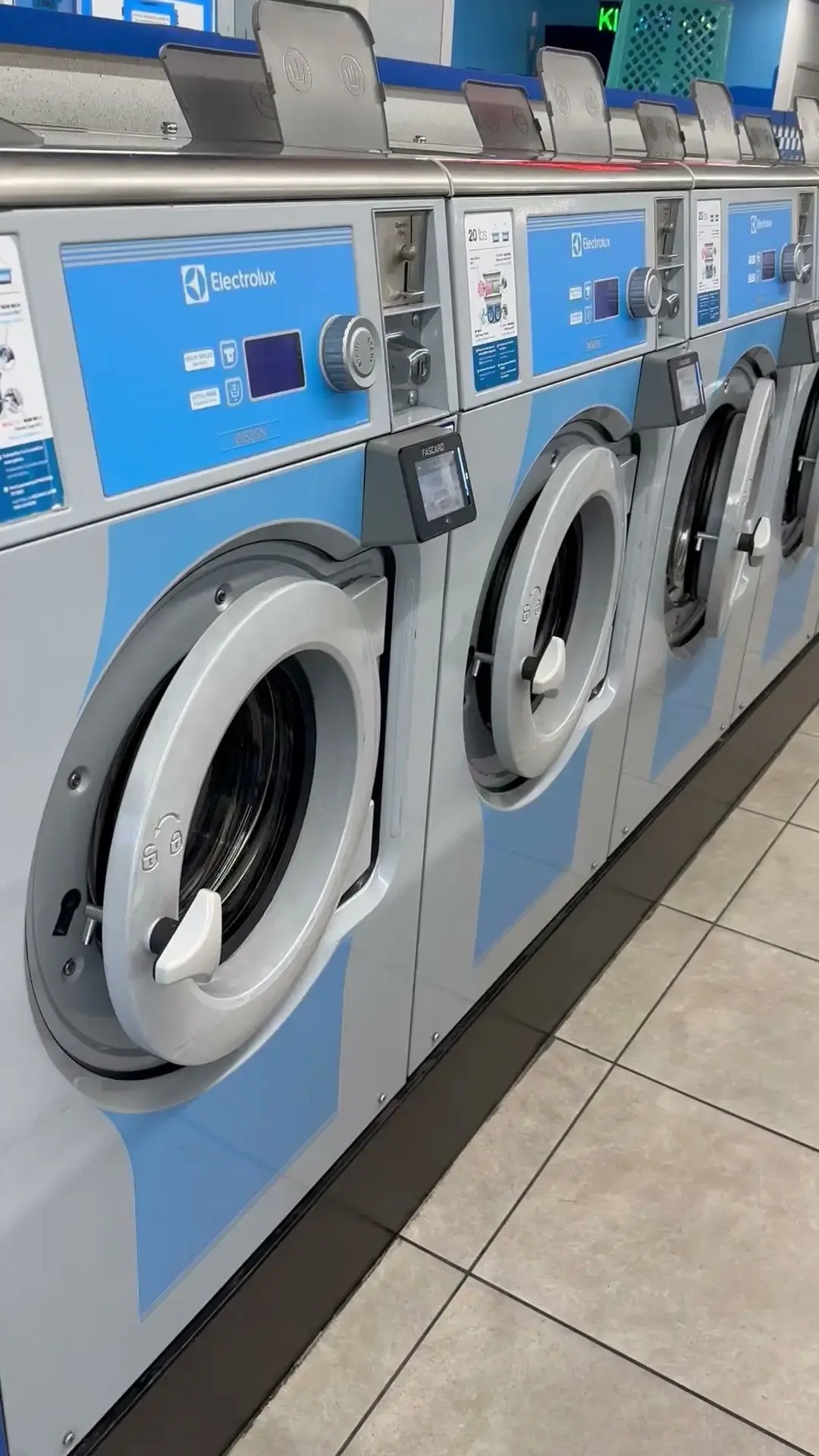 LaunDream Laundry Huntington Beach thumbnail 8