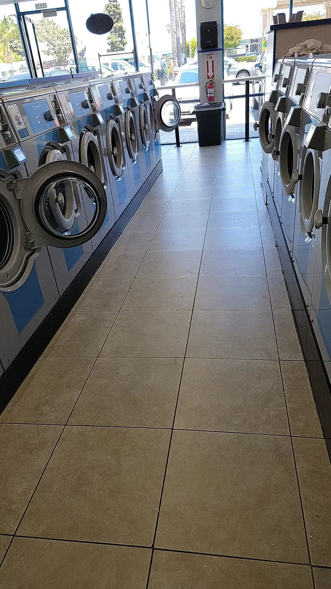 LaunDream Laundry Huntington Beach - Image 12