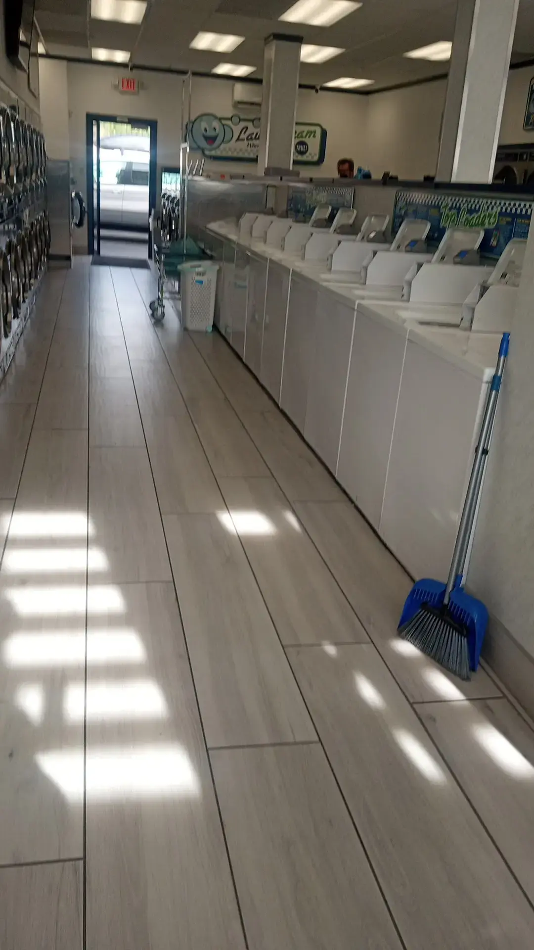 LaunDream Laundry Yorba Linda thumbnail 20