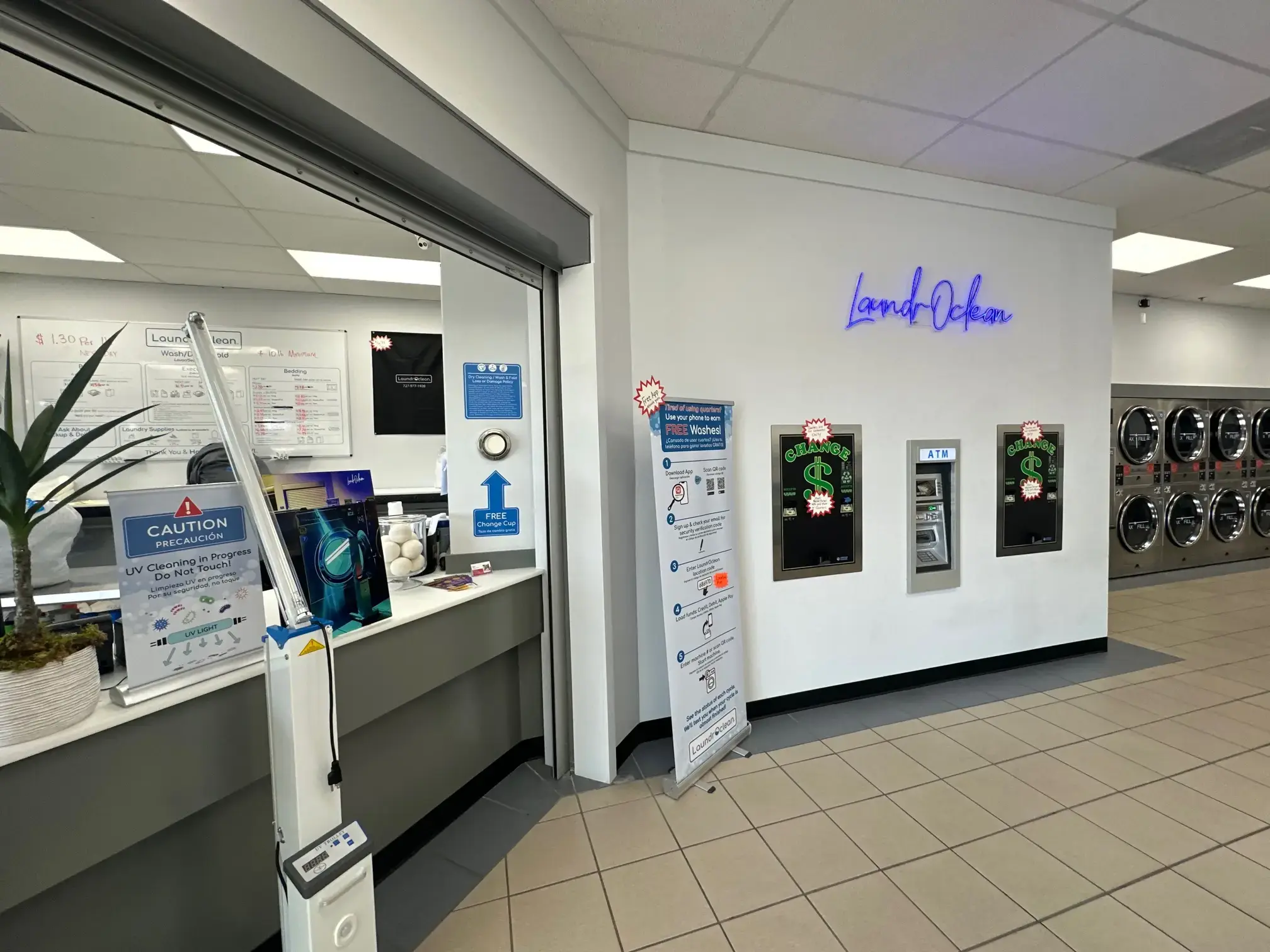 LaundrOclean Laundromat thumbnail 5
