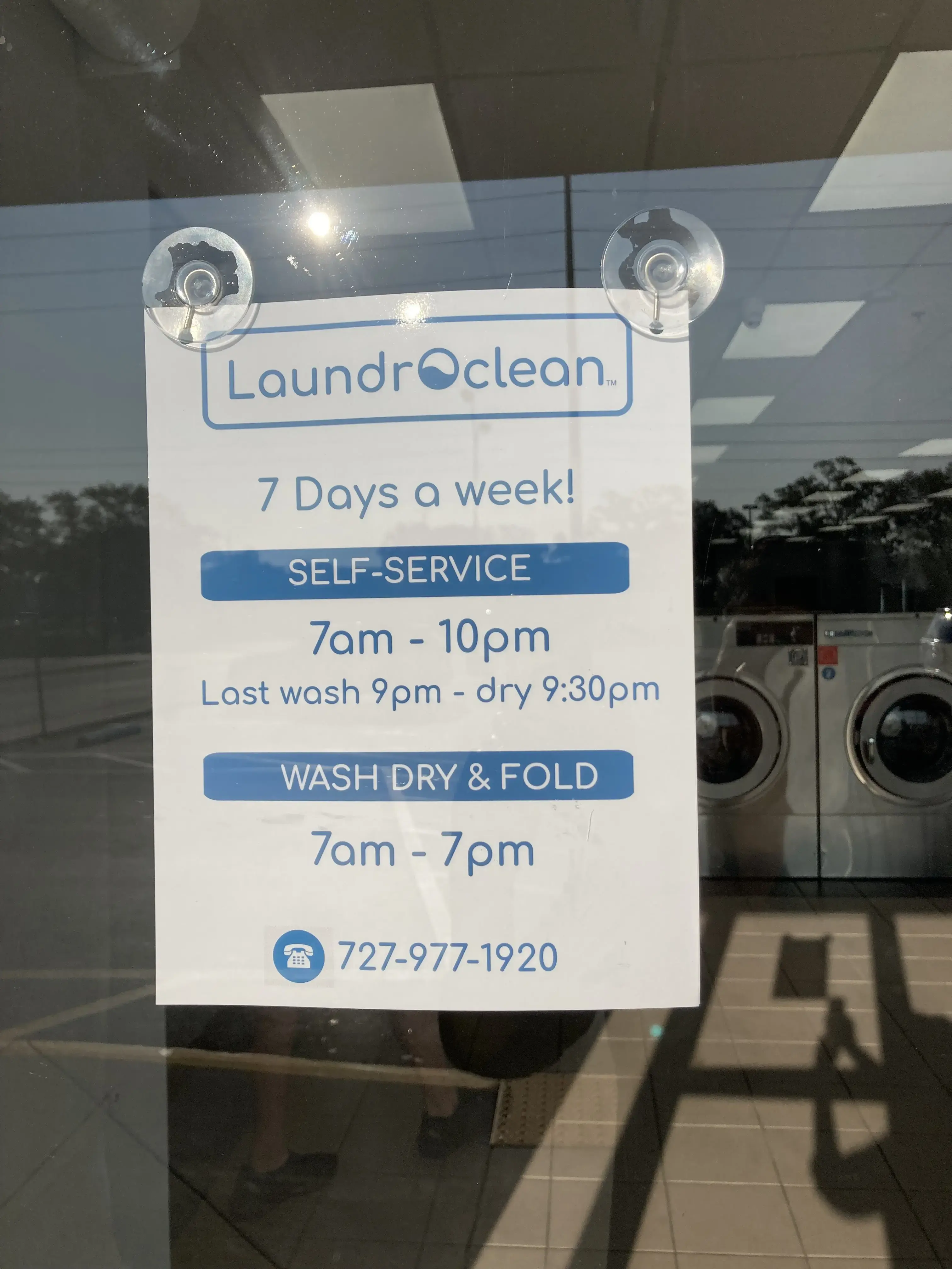 LaundrOclean Laundromat thumbnail 19