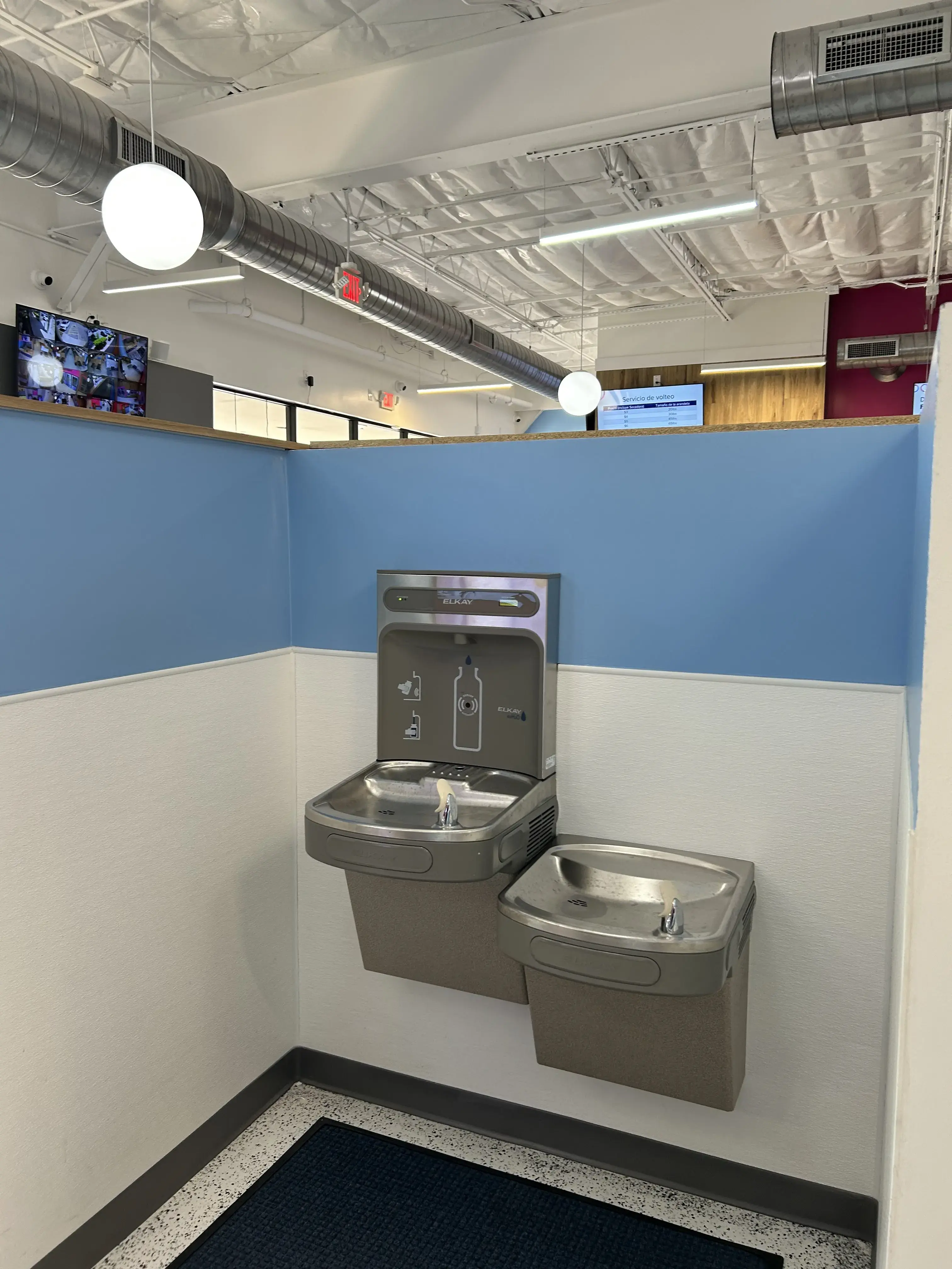 LaundroLab Laundromat thumbnail 14