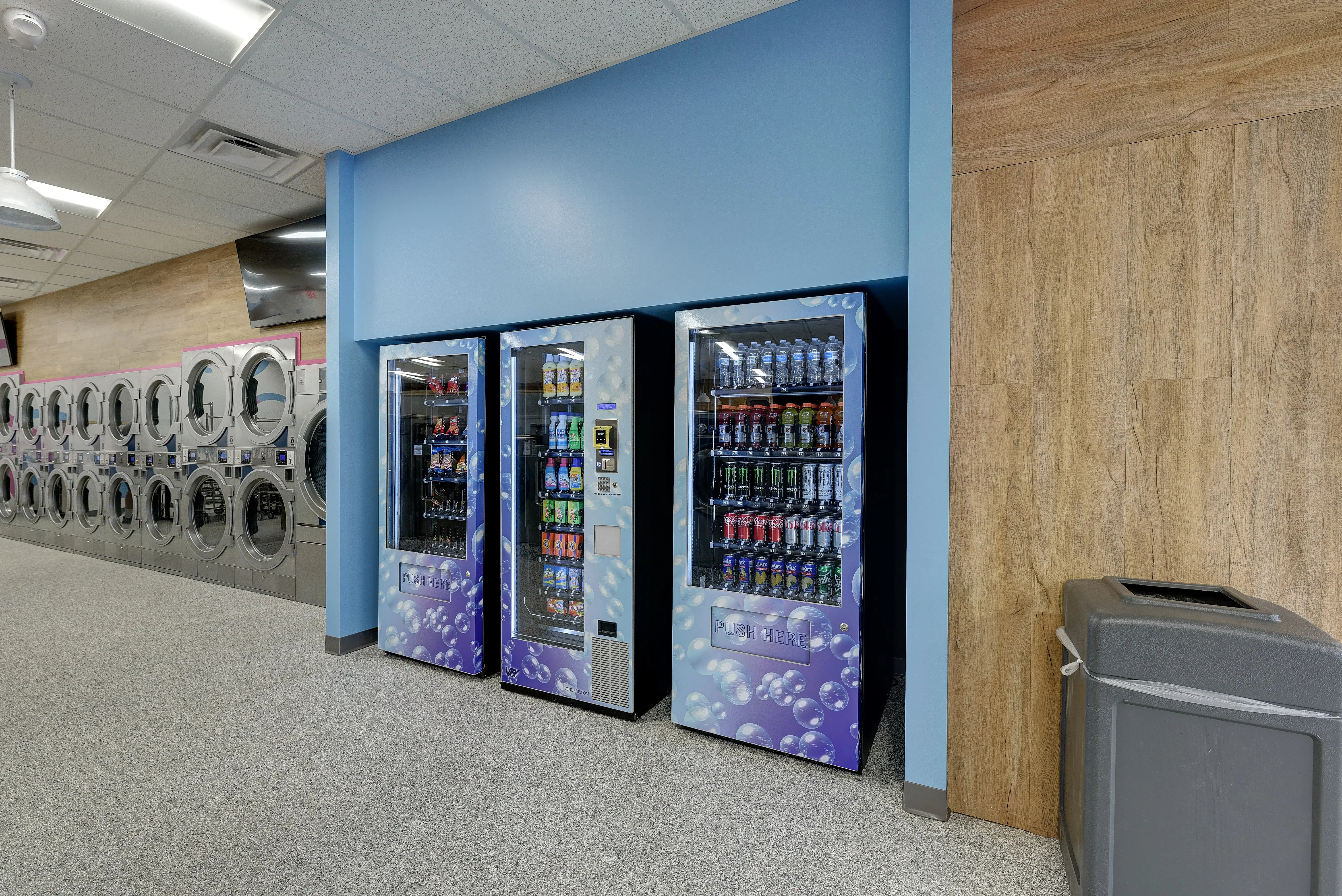 LaundroLab Laundromat - Image 11