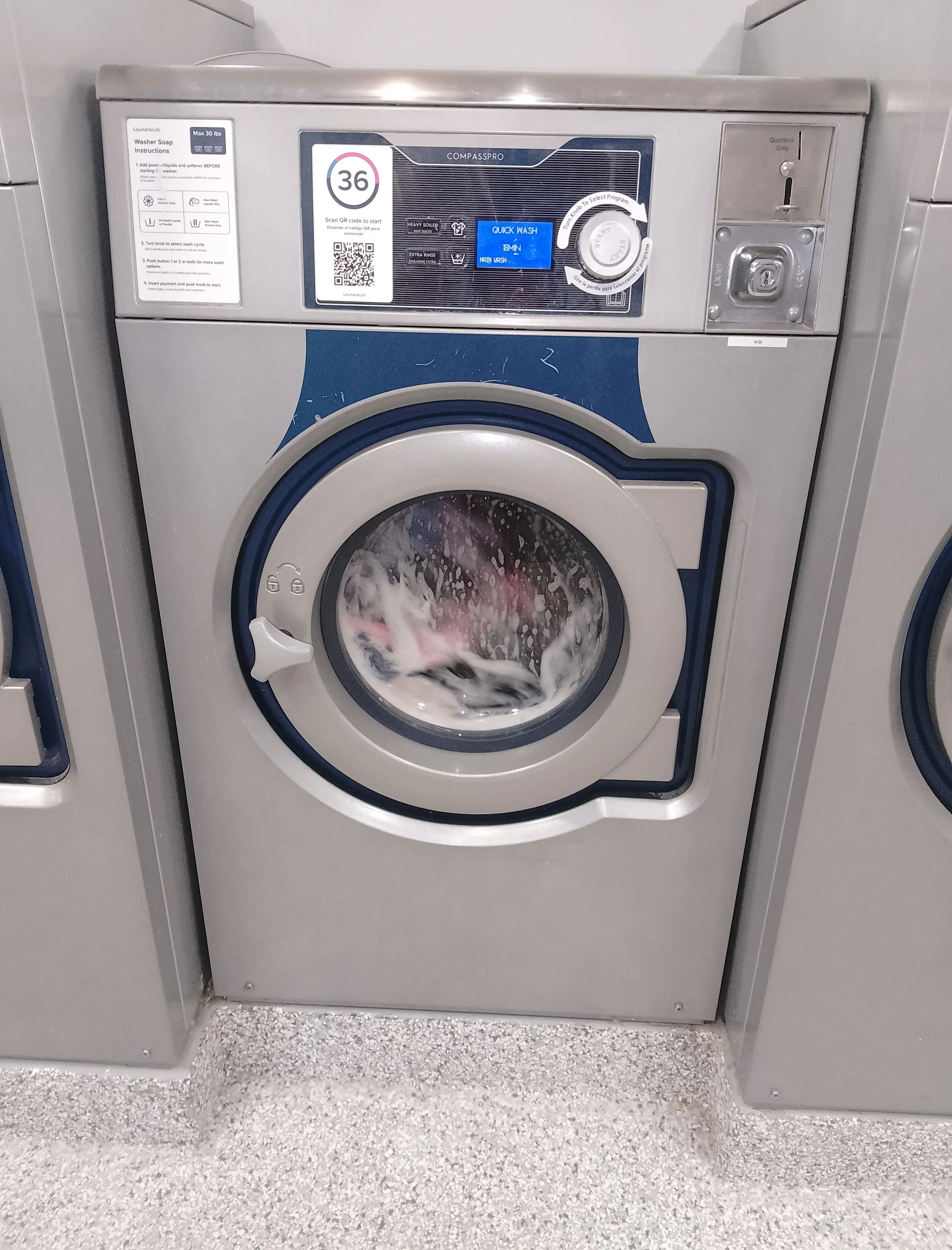 LaundroLab Laundromat thumbnail 13