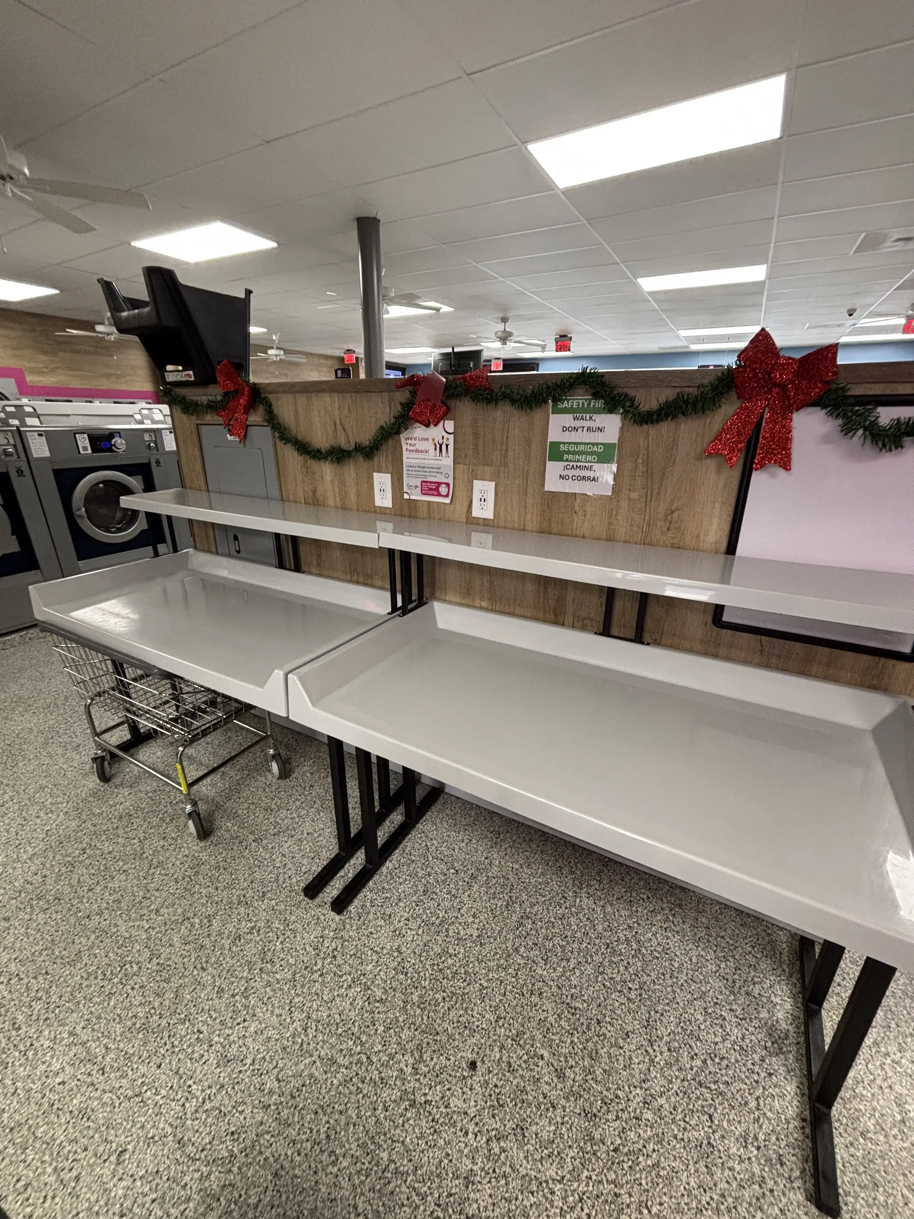 LaundroLab Laundromat - Image 14