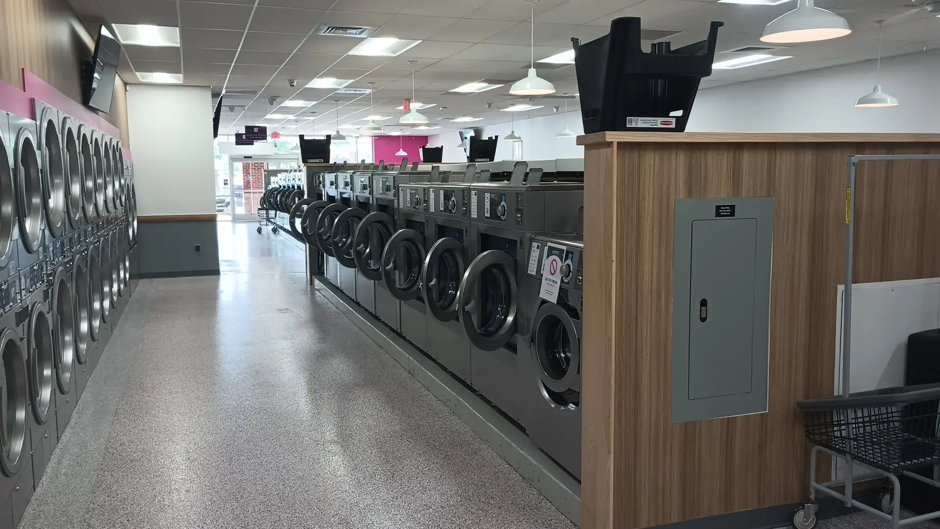 LaundroLab Laundromat location