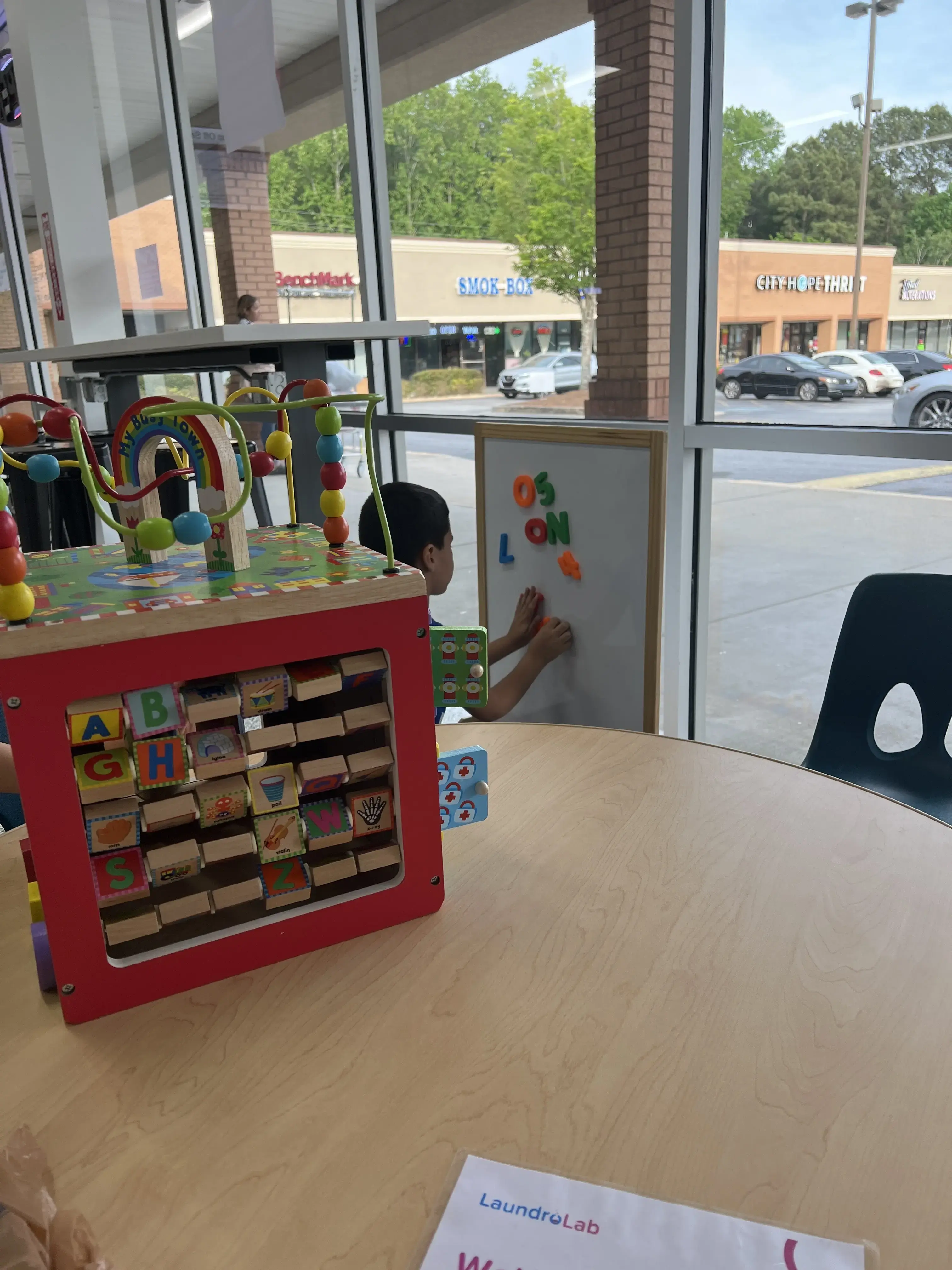 LaundroLab Laundromat - Image 19