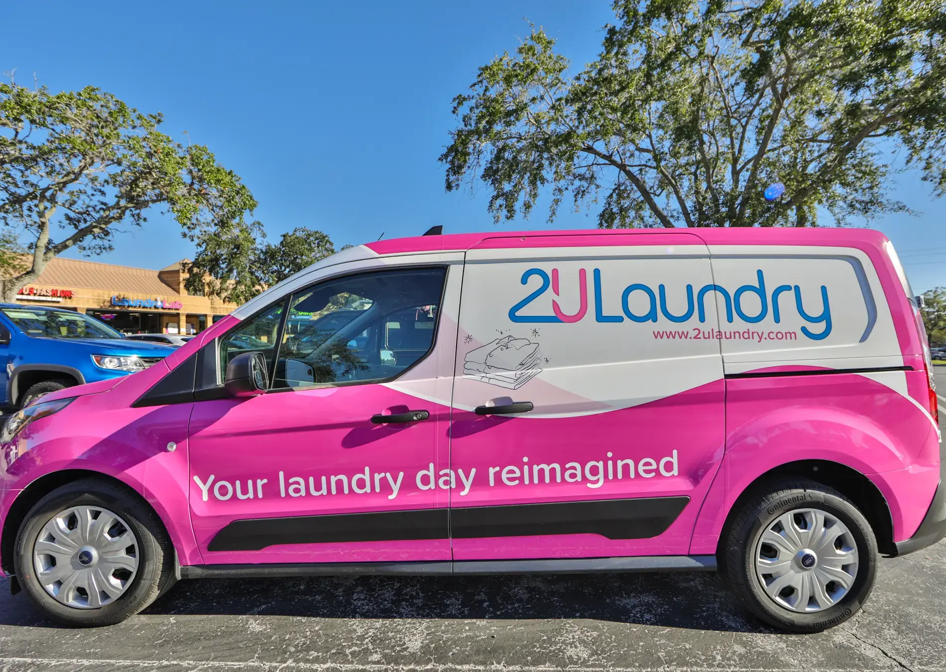 LaundroLab Laundromat thumbnail 15