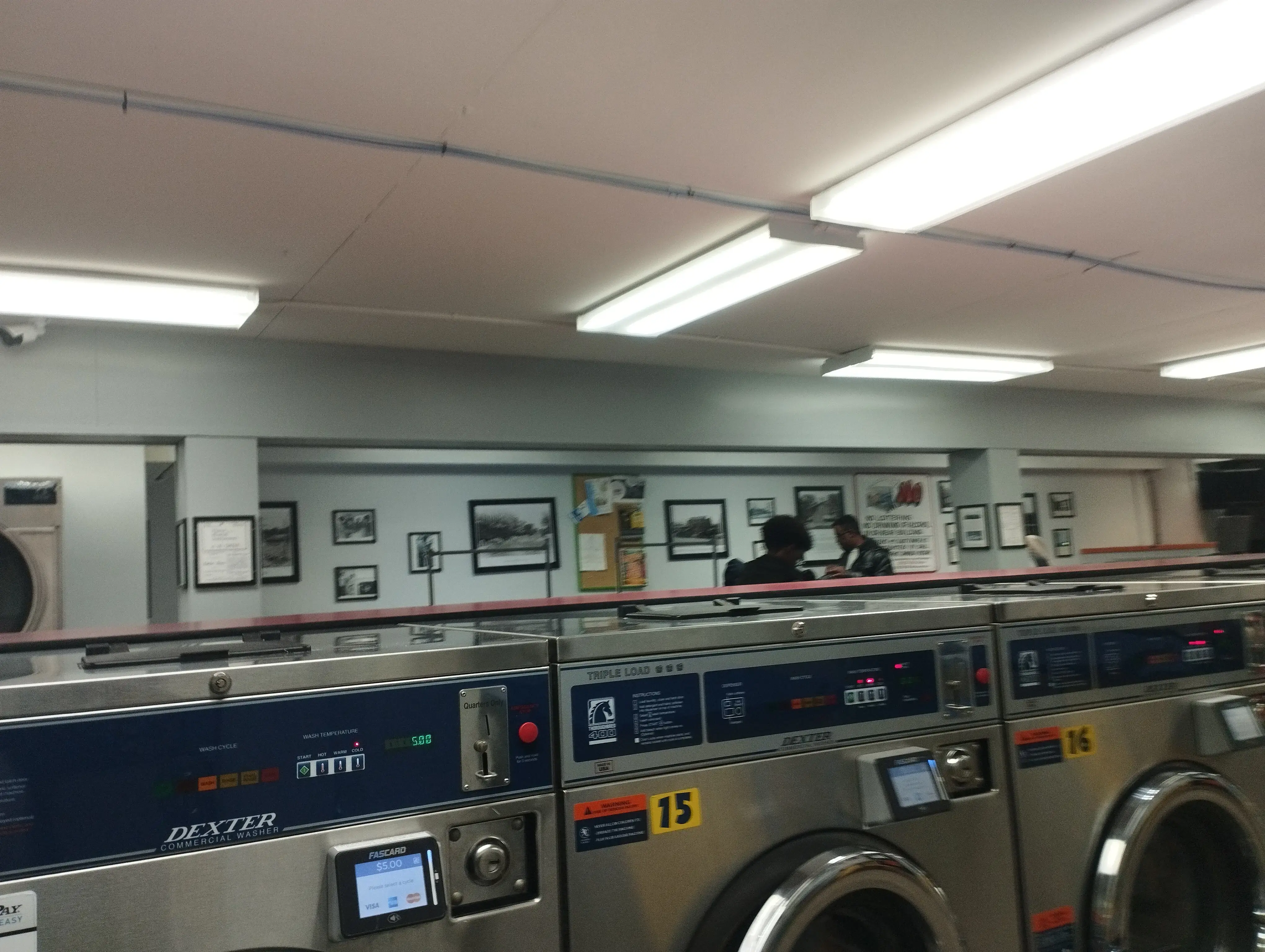 Laundromania (Downtown Iowa City) thumbnail 19