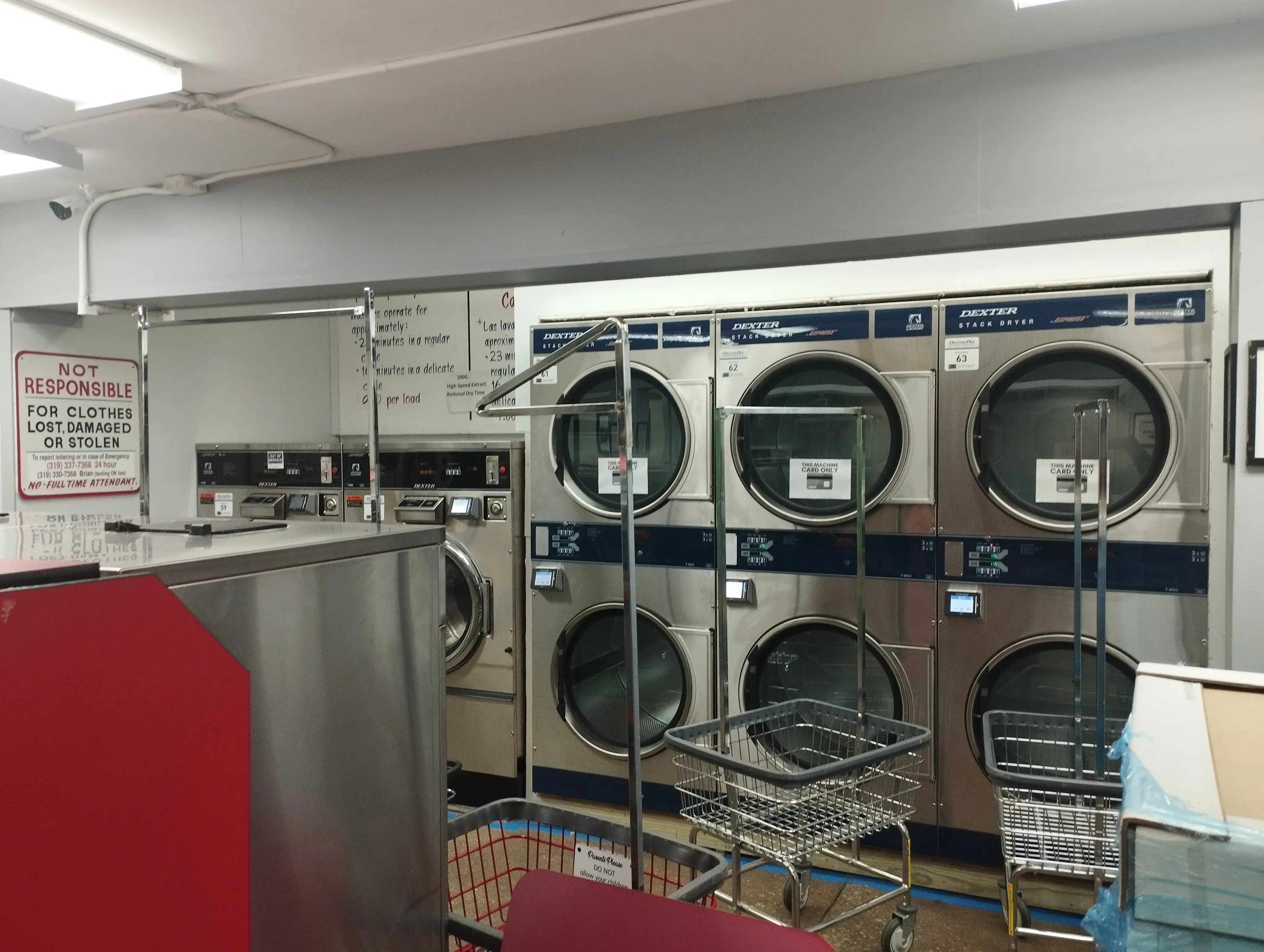 Laundromania (Downtown Iowa City) thumbnail 12