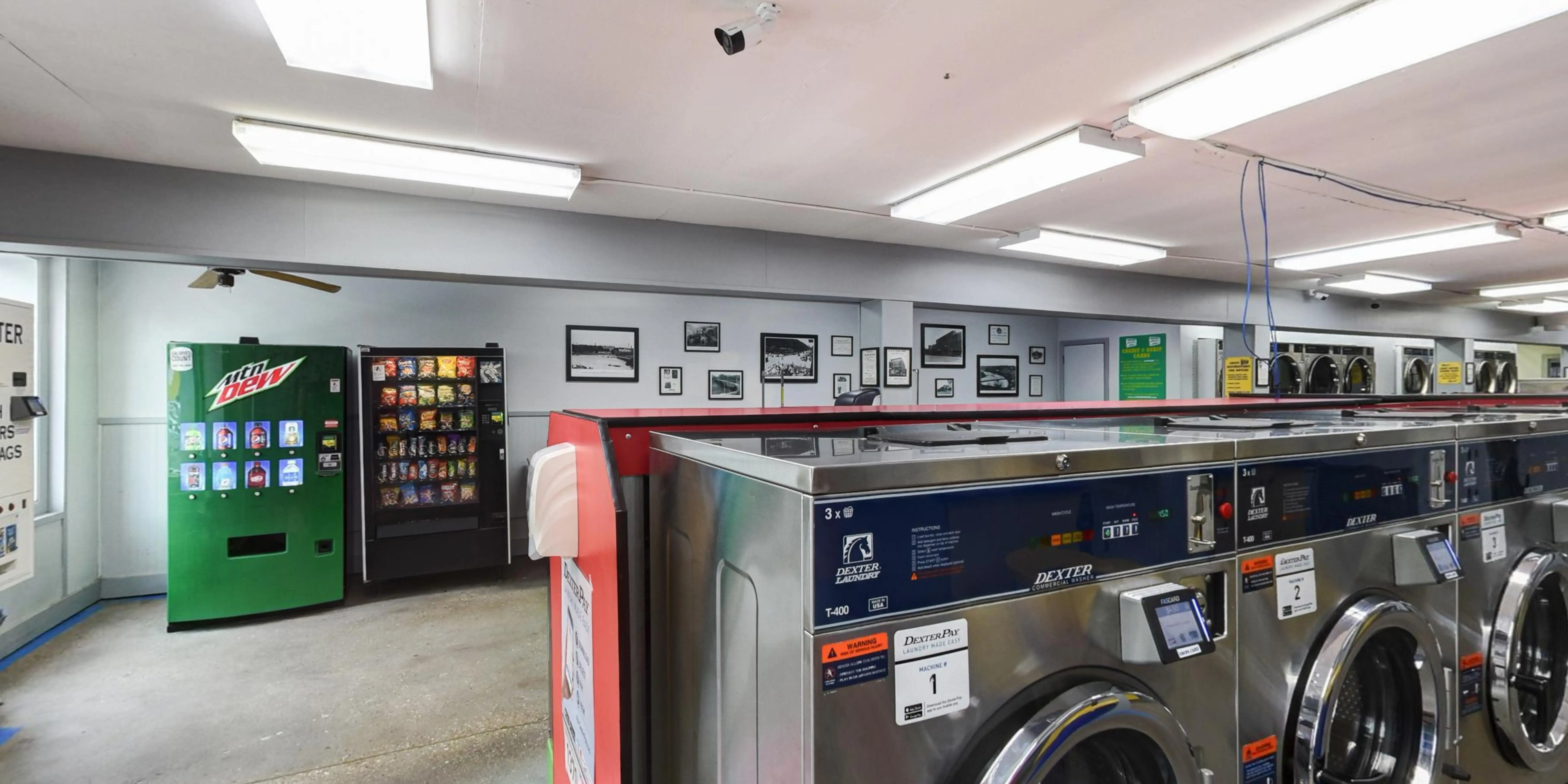 Laundromania (Downtown Iowa City) - Image 2