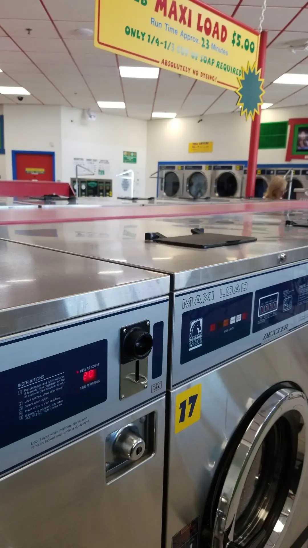 Laundromania (Sycamore Mall: East Iowa City) thumbnail 11