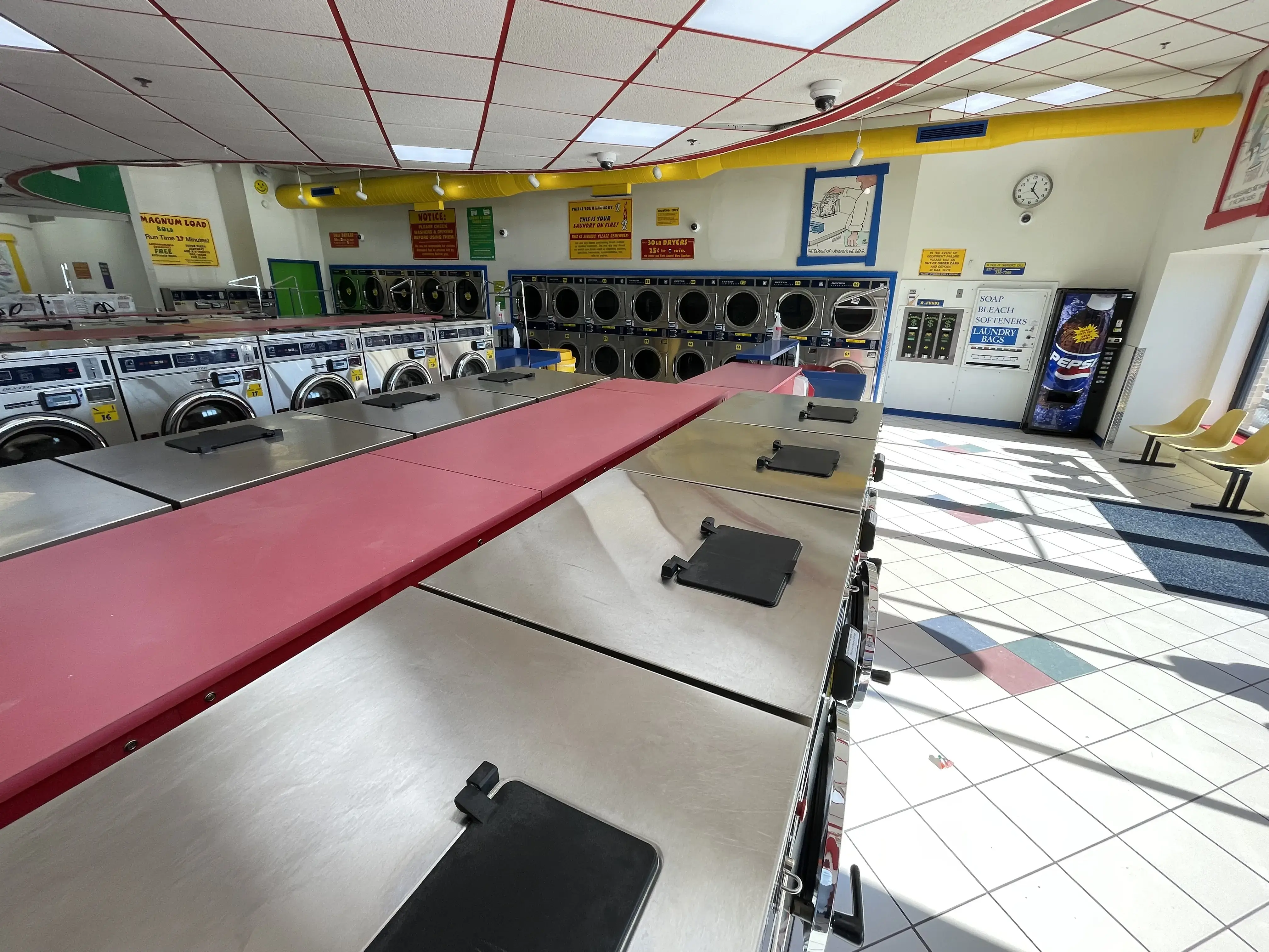 Laundromania (Walden Square: West Iowa City) - Image 14