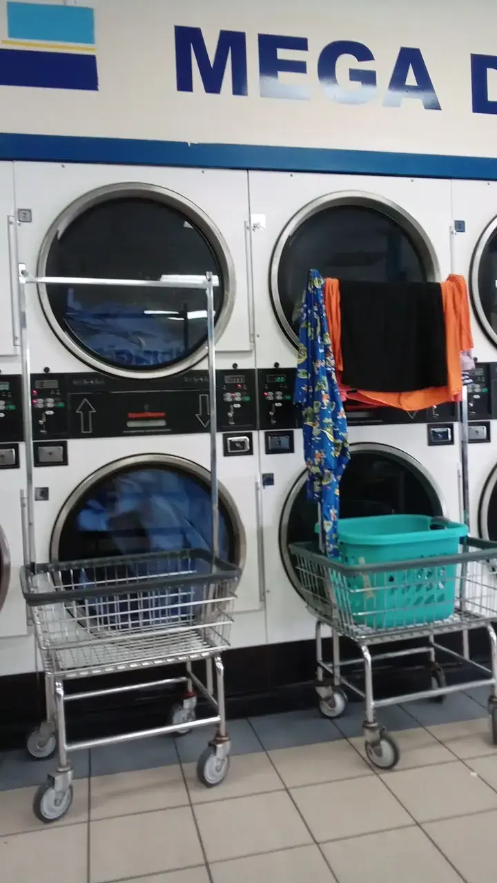 Laundromart thumbnail 12