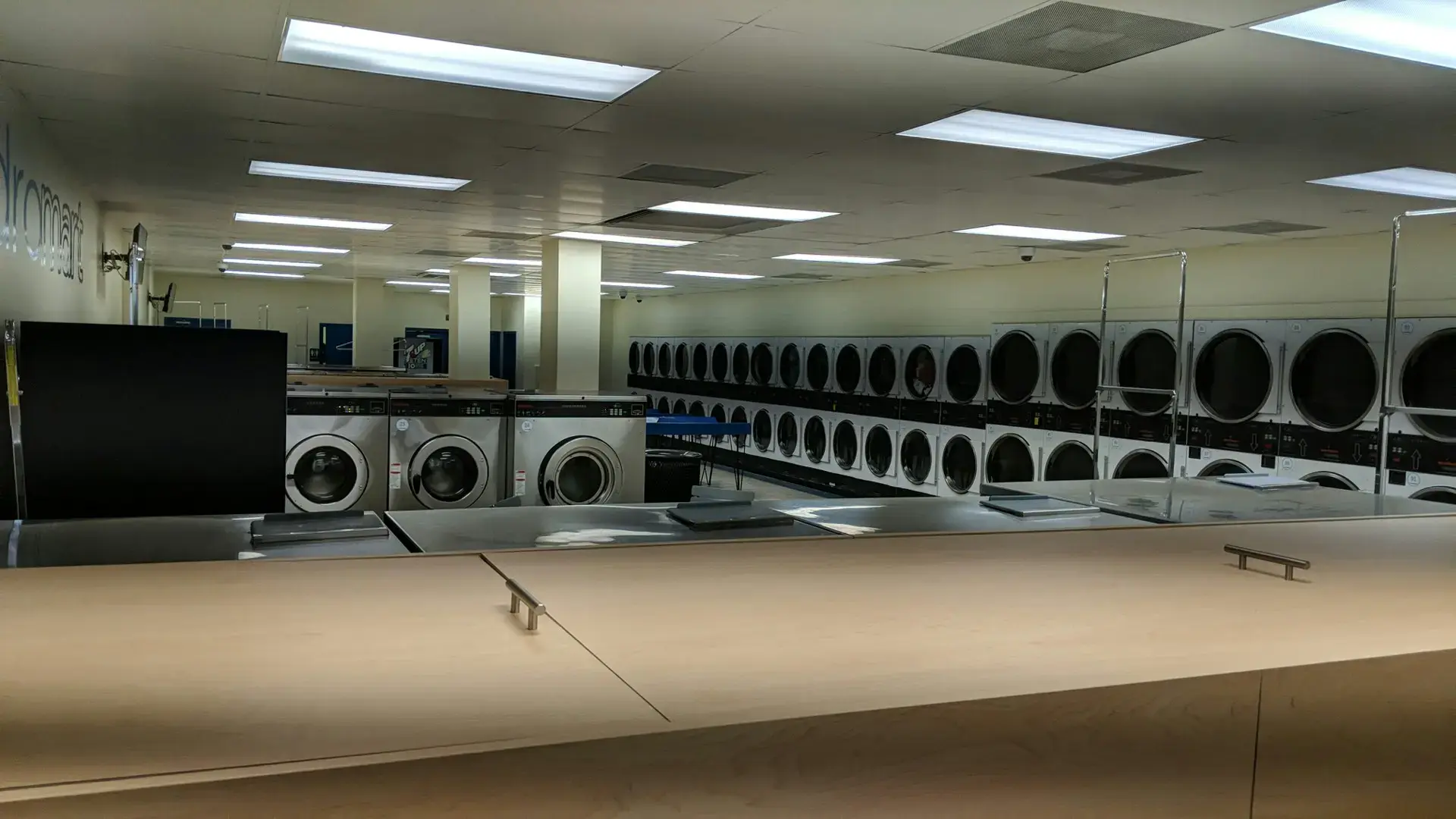 laundromart thumbnail 19