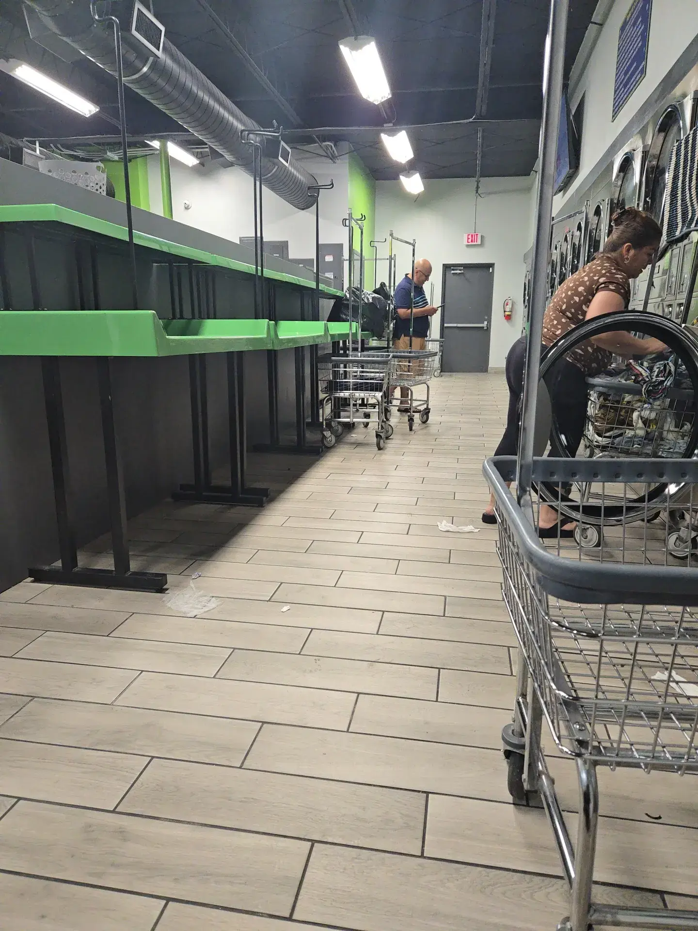 Laundromart thumbnail 3