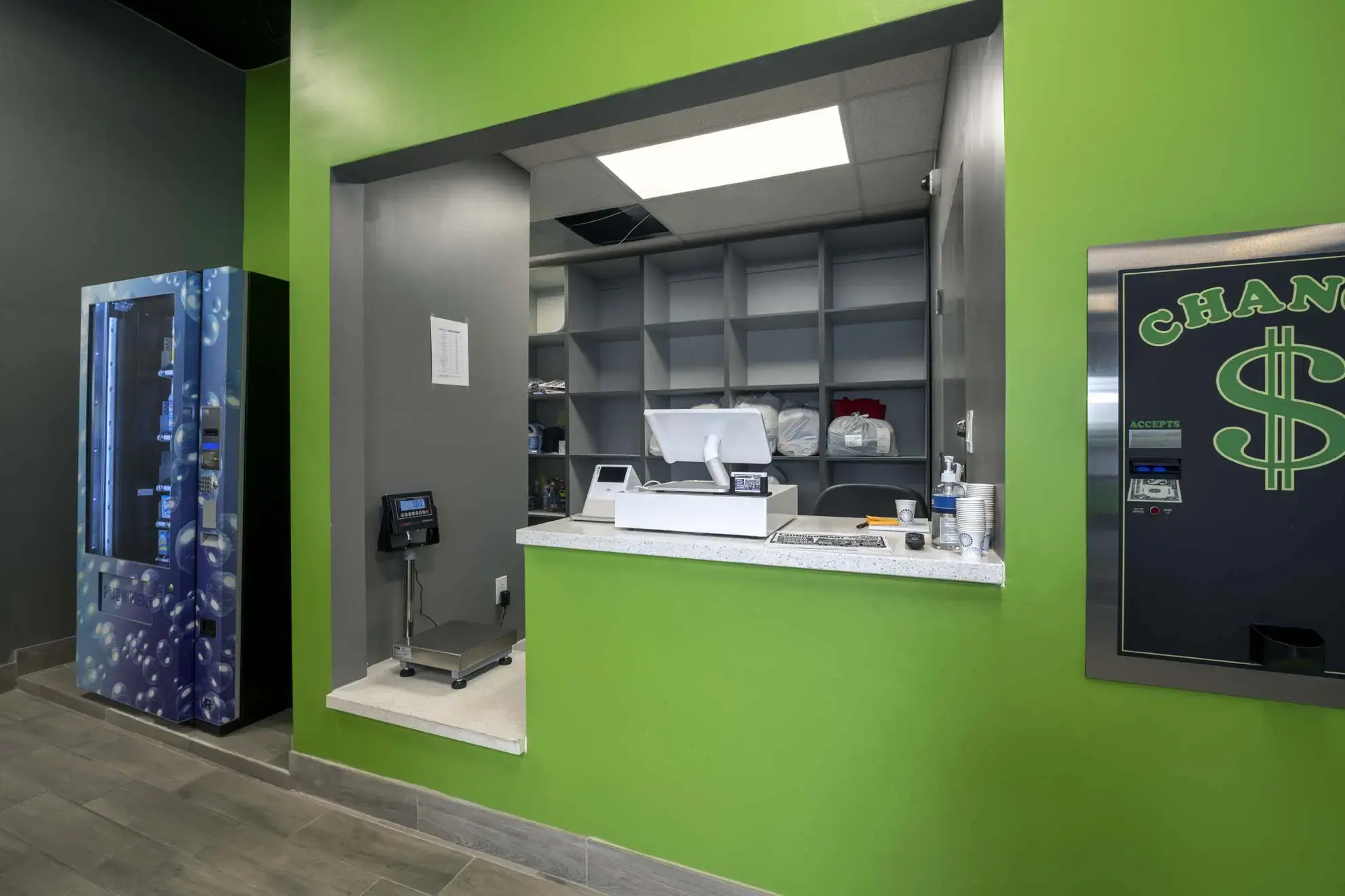 Laundromart - Image 9