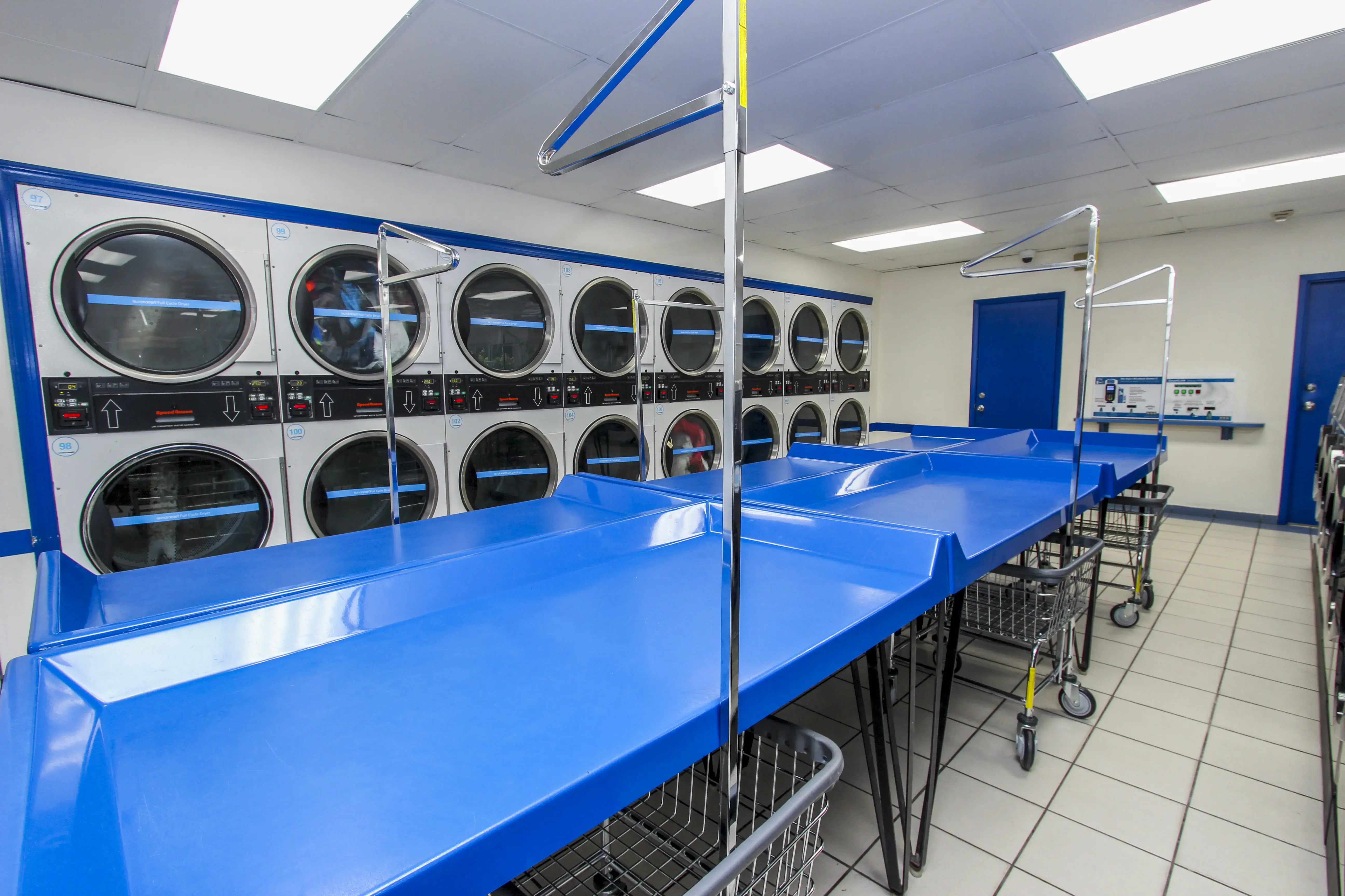 laundromart - Image 2