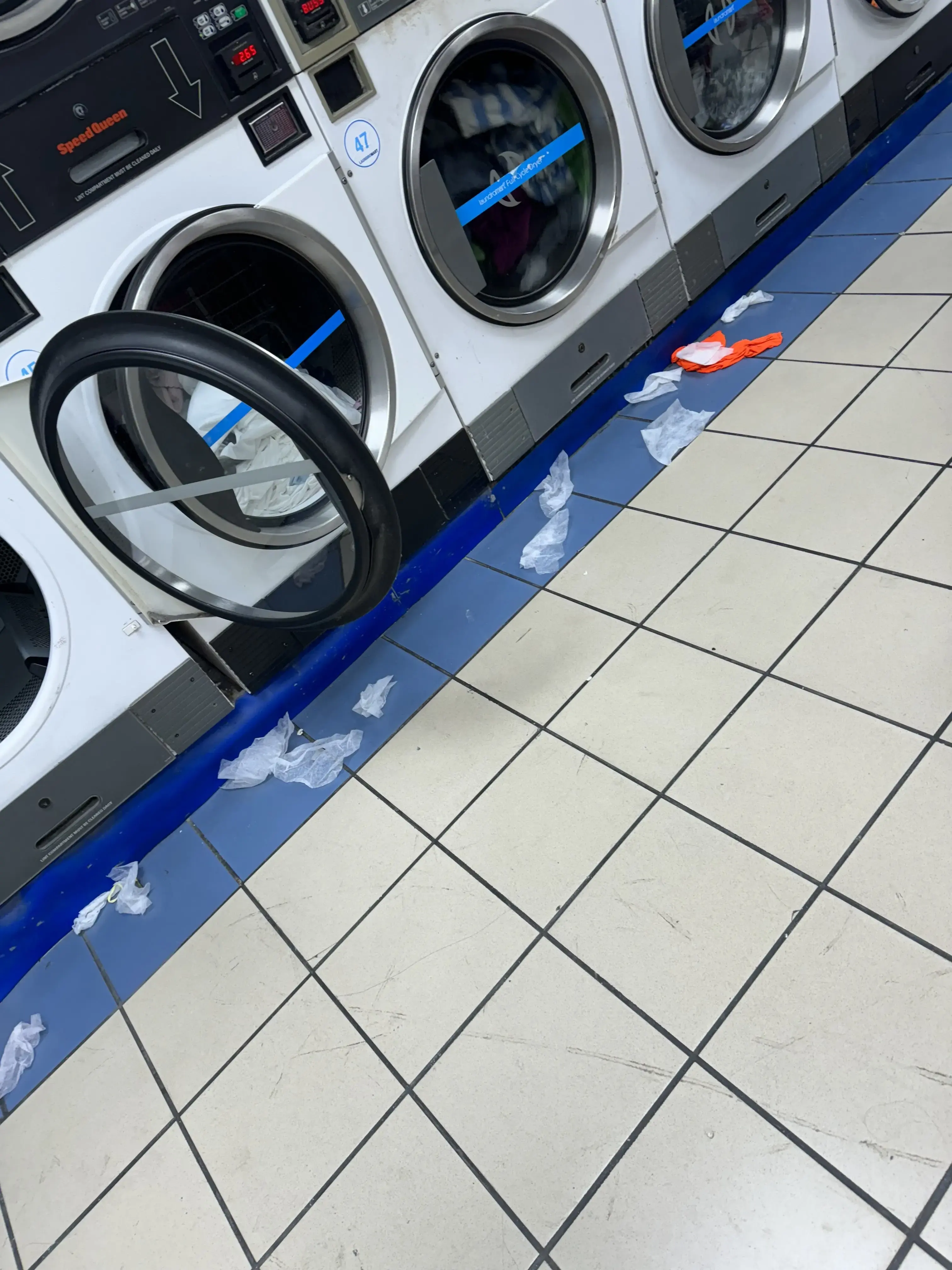 laundromart thumbnail 5