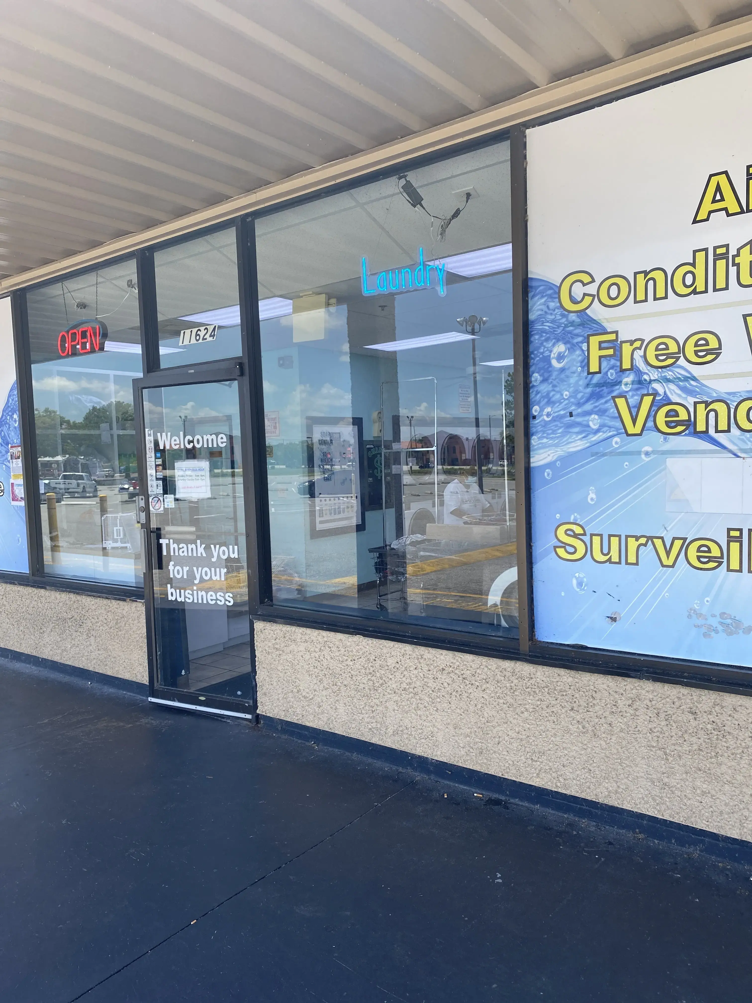 Laundromart Of East Orlando thumbnail 6