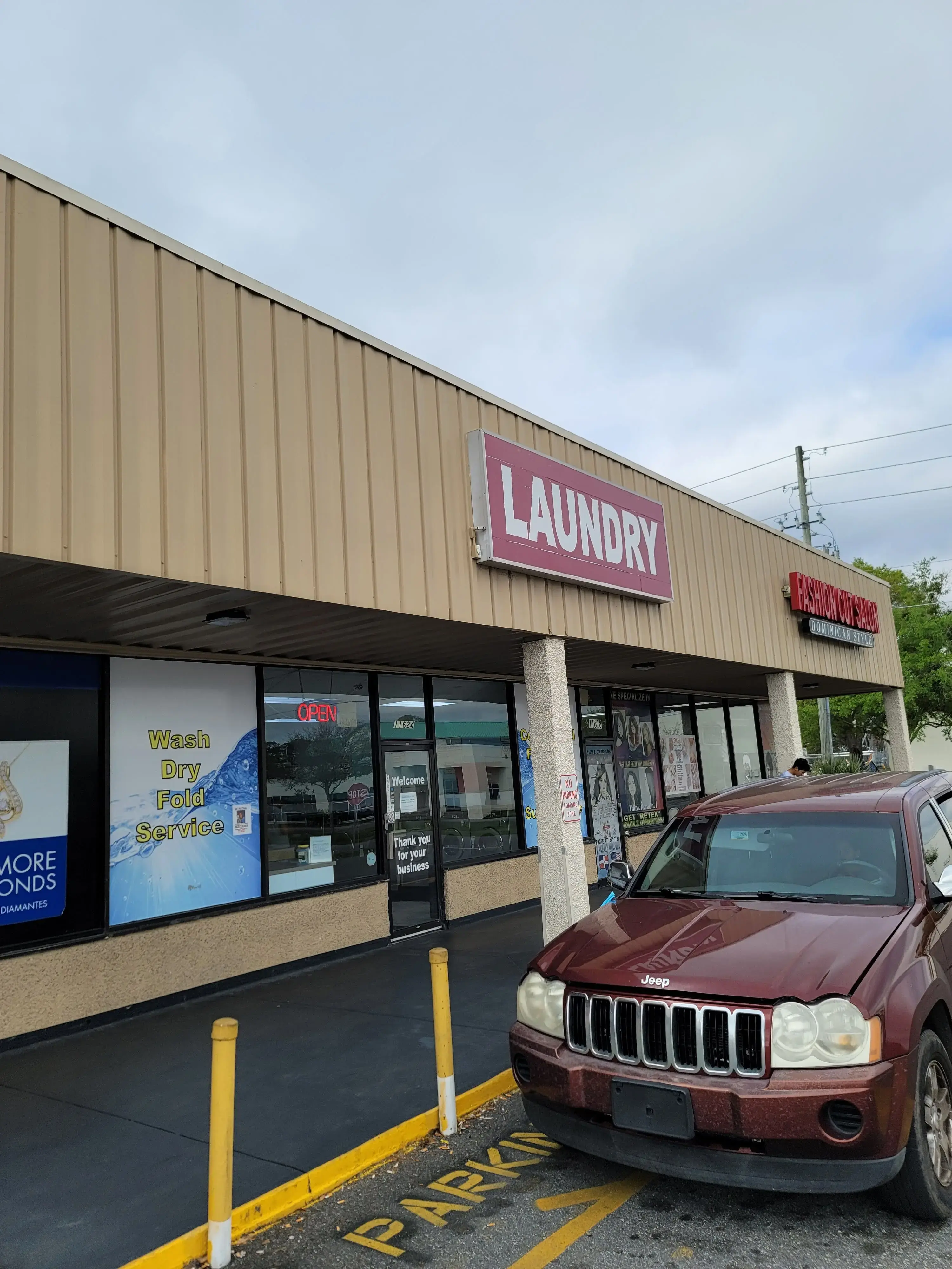 Laundromart Of East Orlando - Image 1