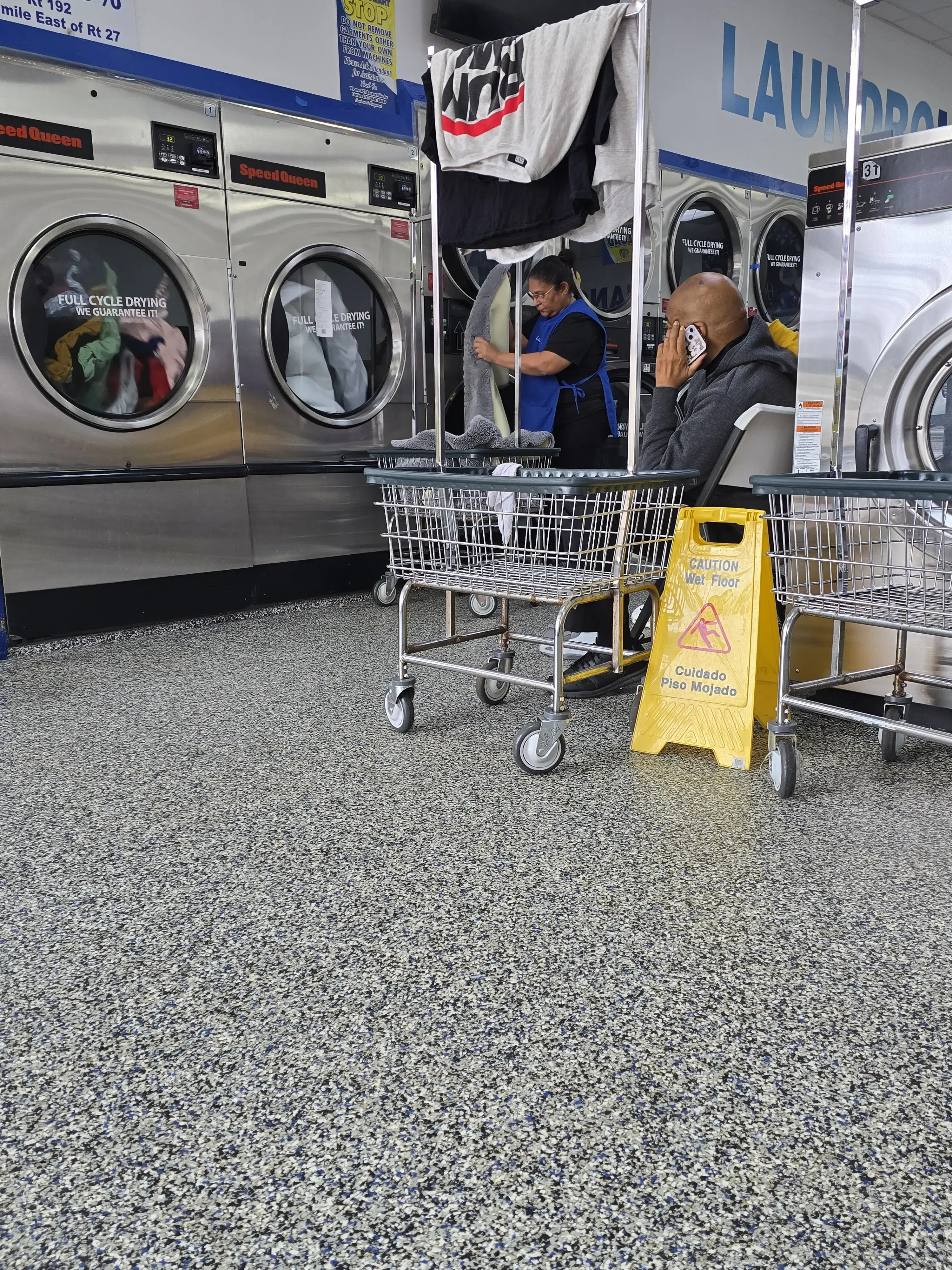 Laundromart of Four Corners thumbnail 4