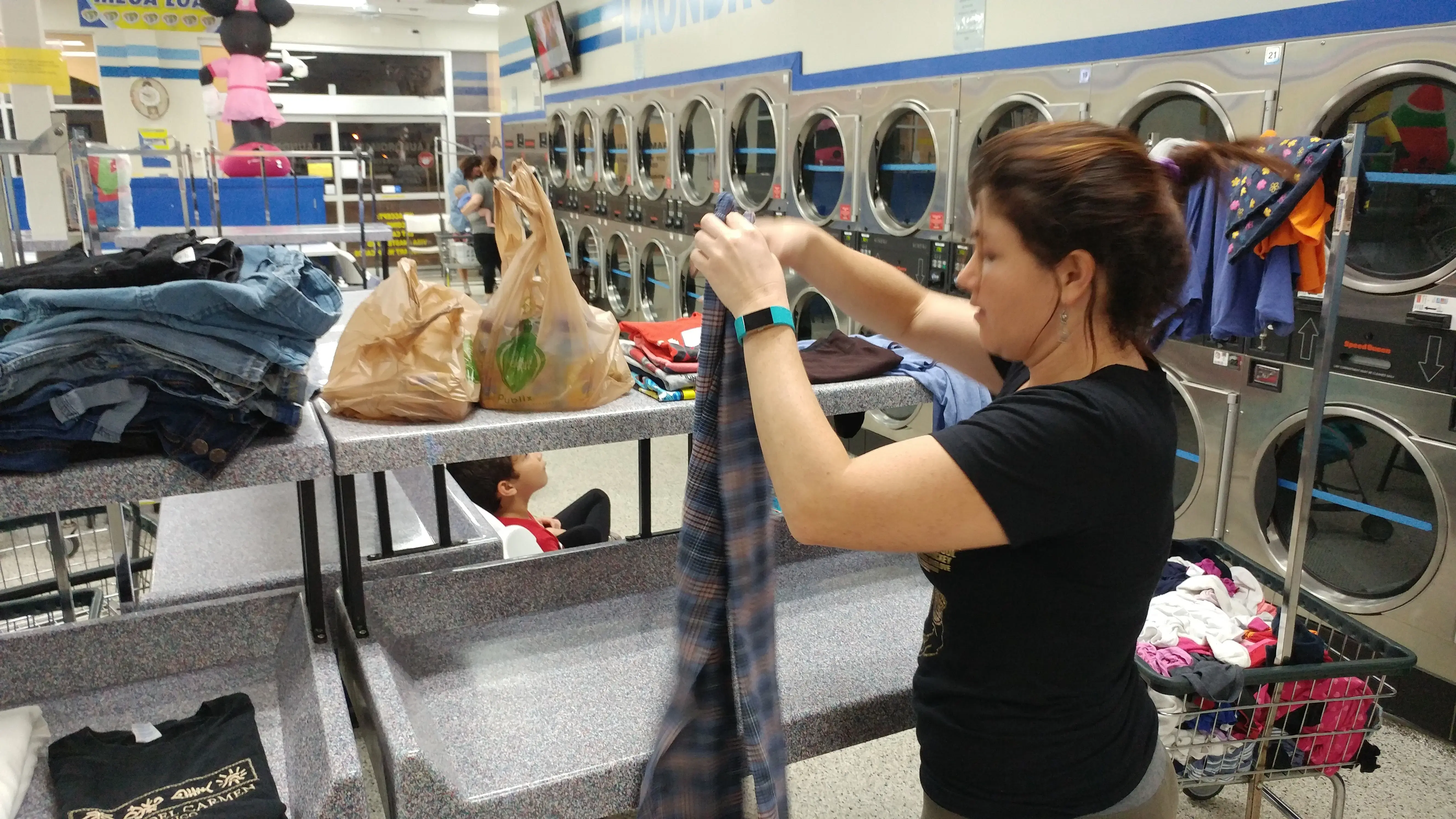 Laundromart of Four Corners thumbnail 19