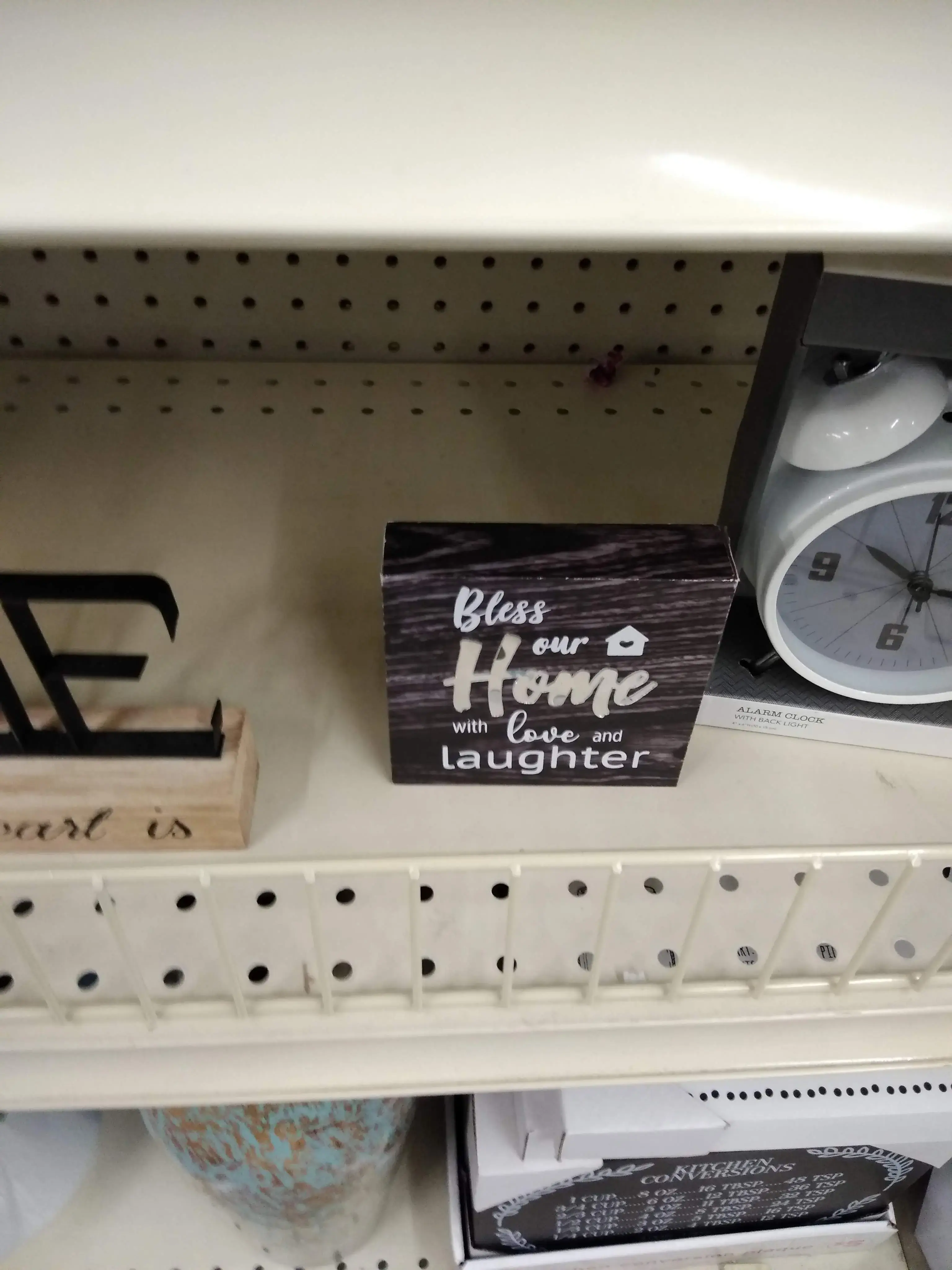 Laundromart On Bearss - Image 5