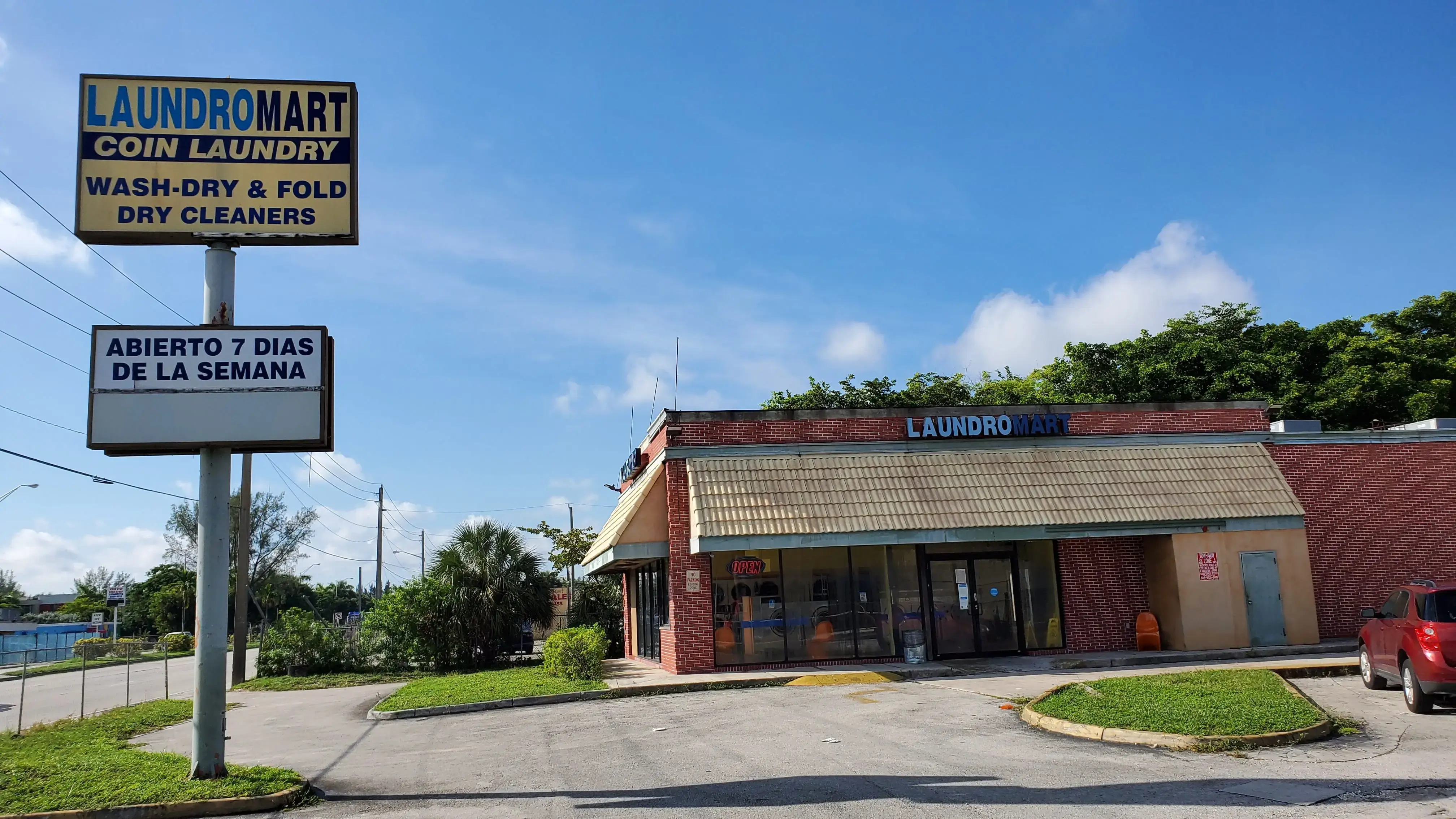 laundromart thumbnail 5